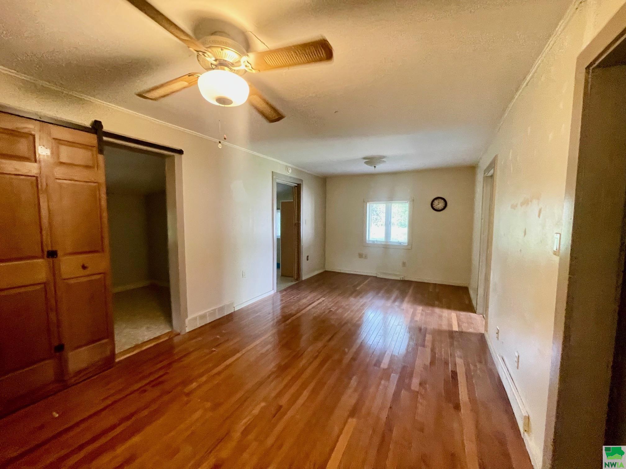 MLS #828881