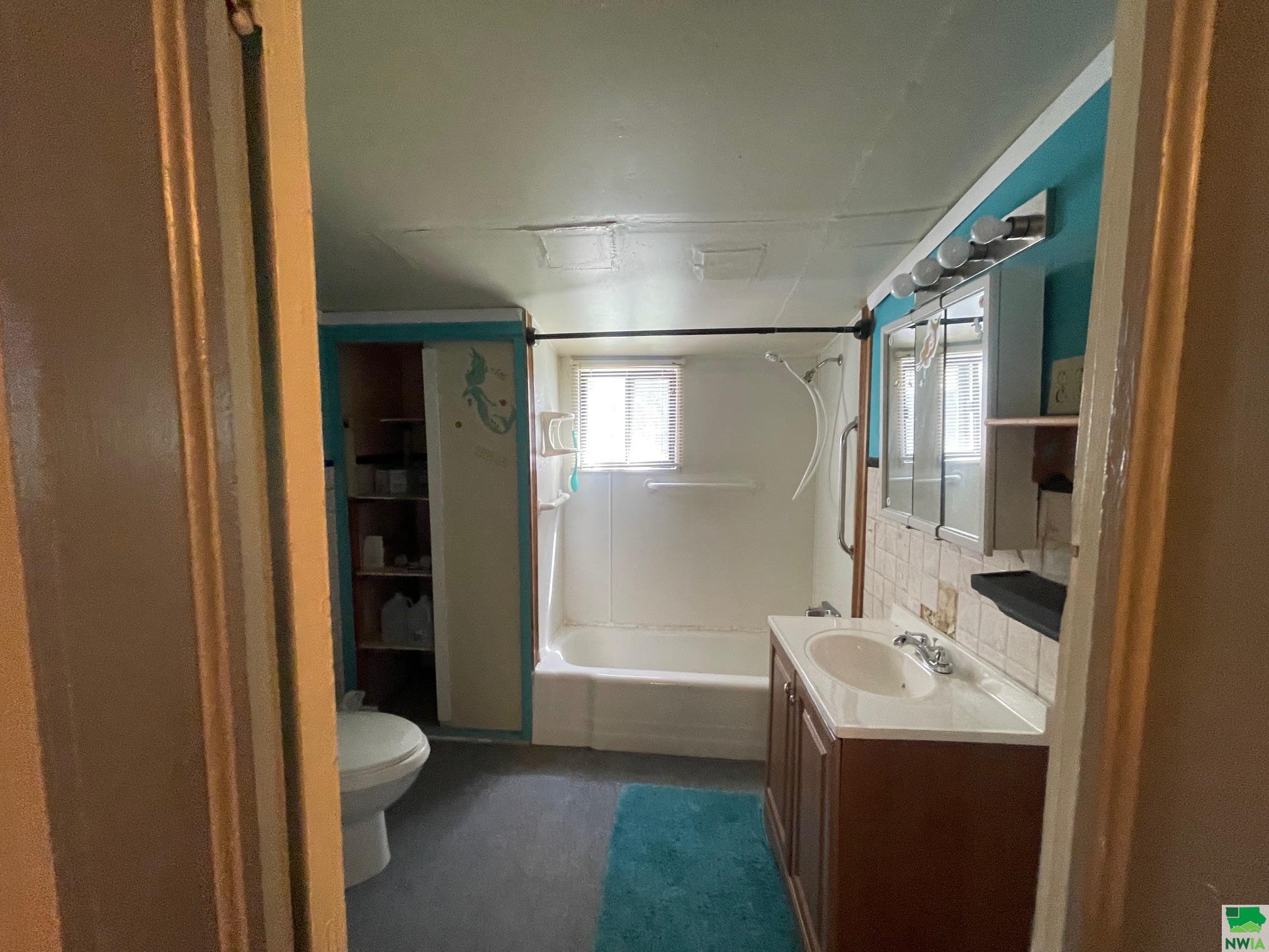 MLS #828881