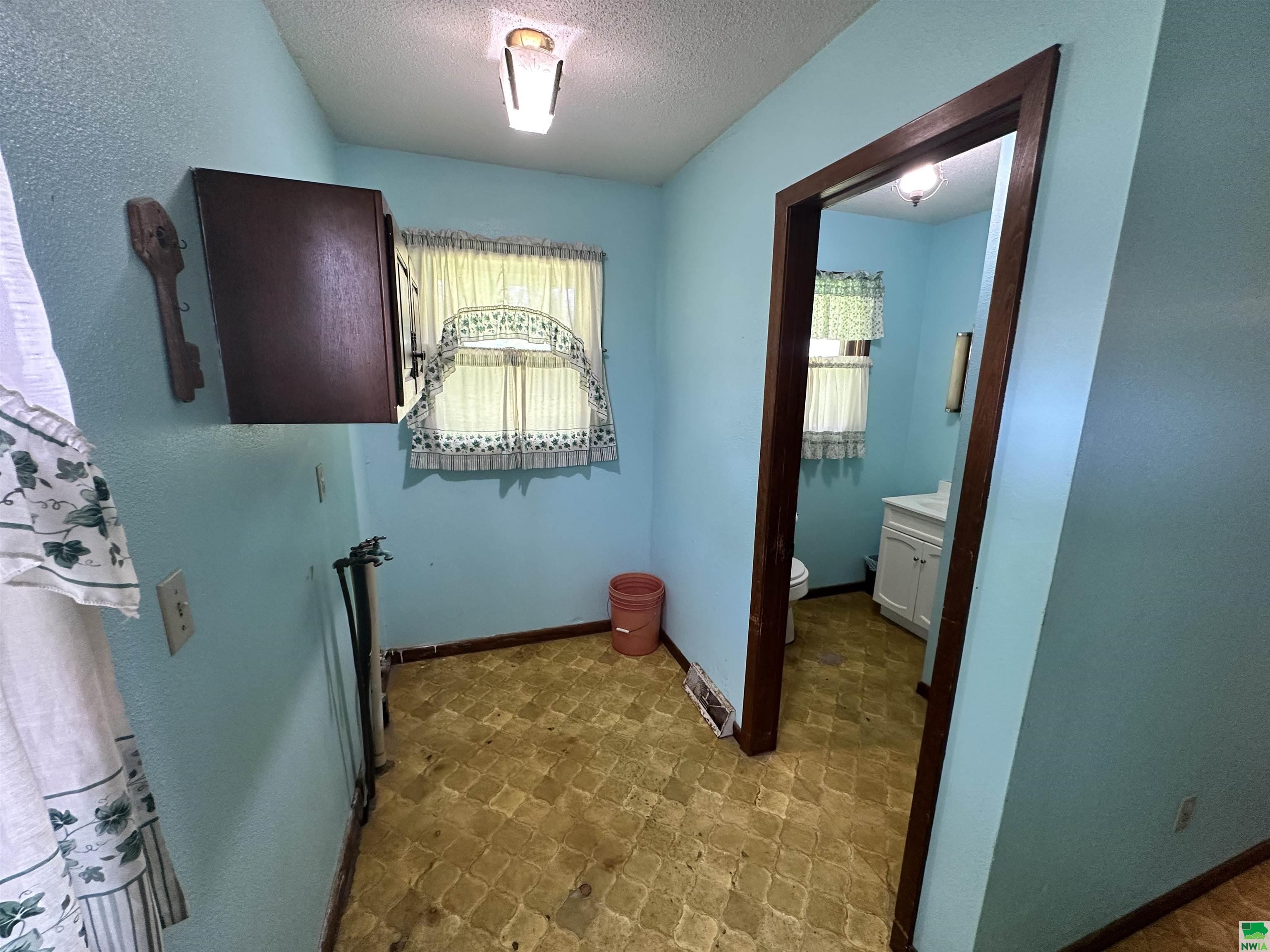 MLS #828883
