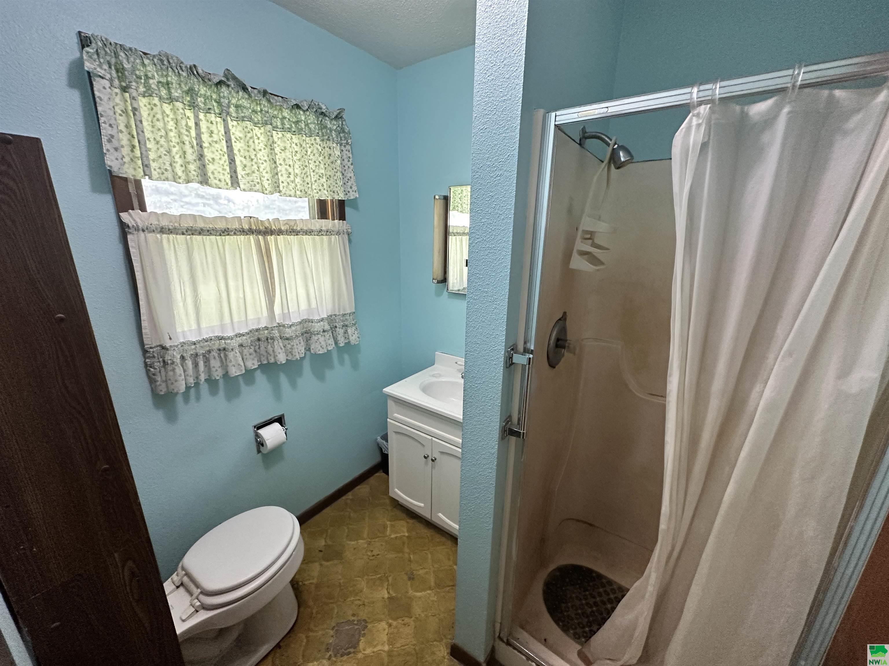 MLS #828883