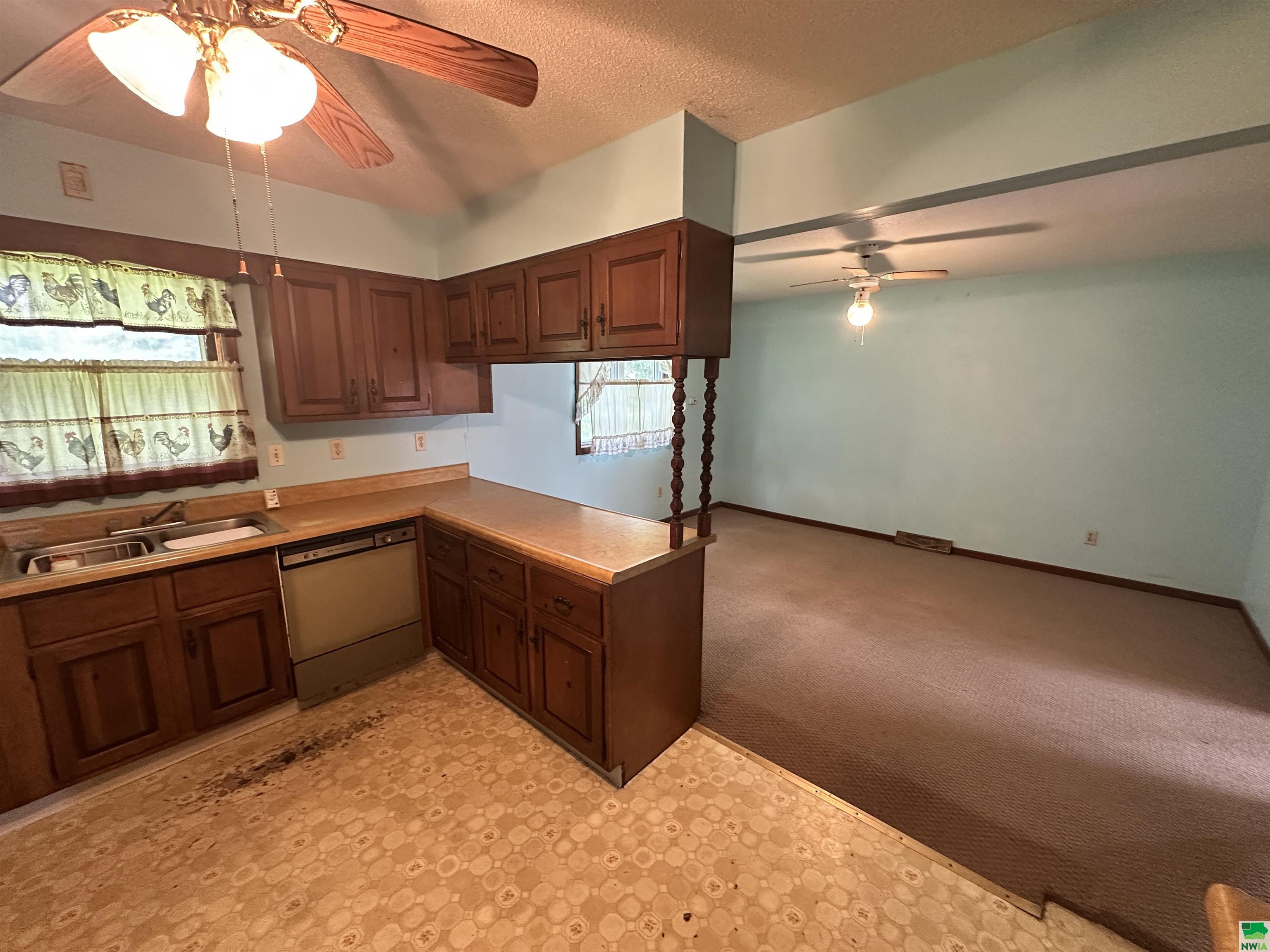 MLS #828883