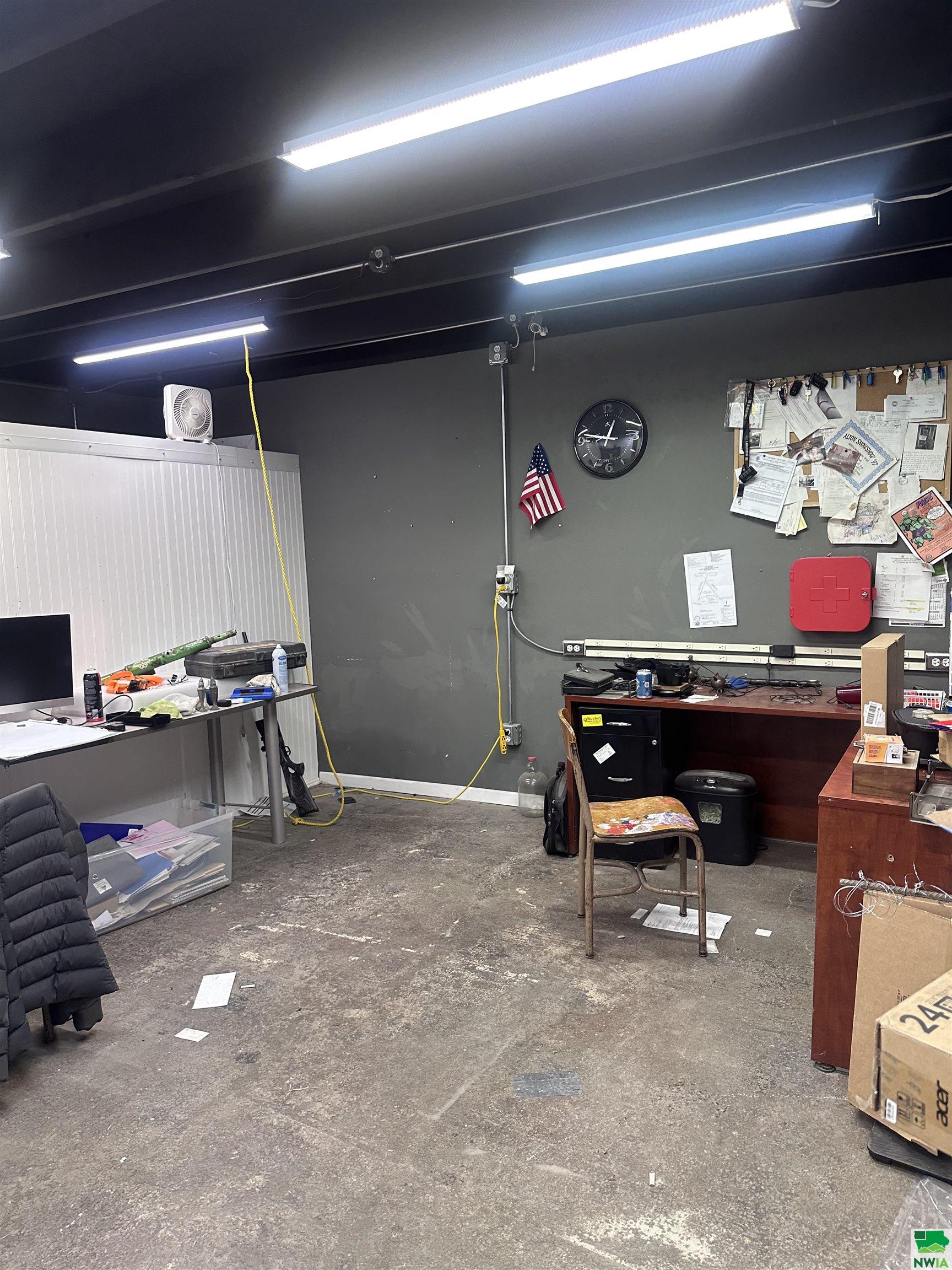 MLS #828890