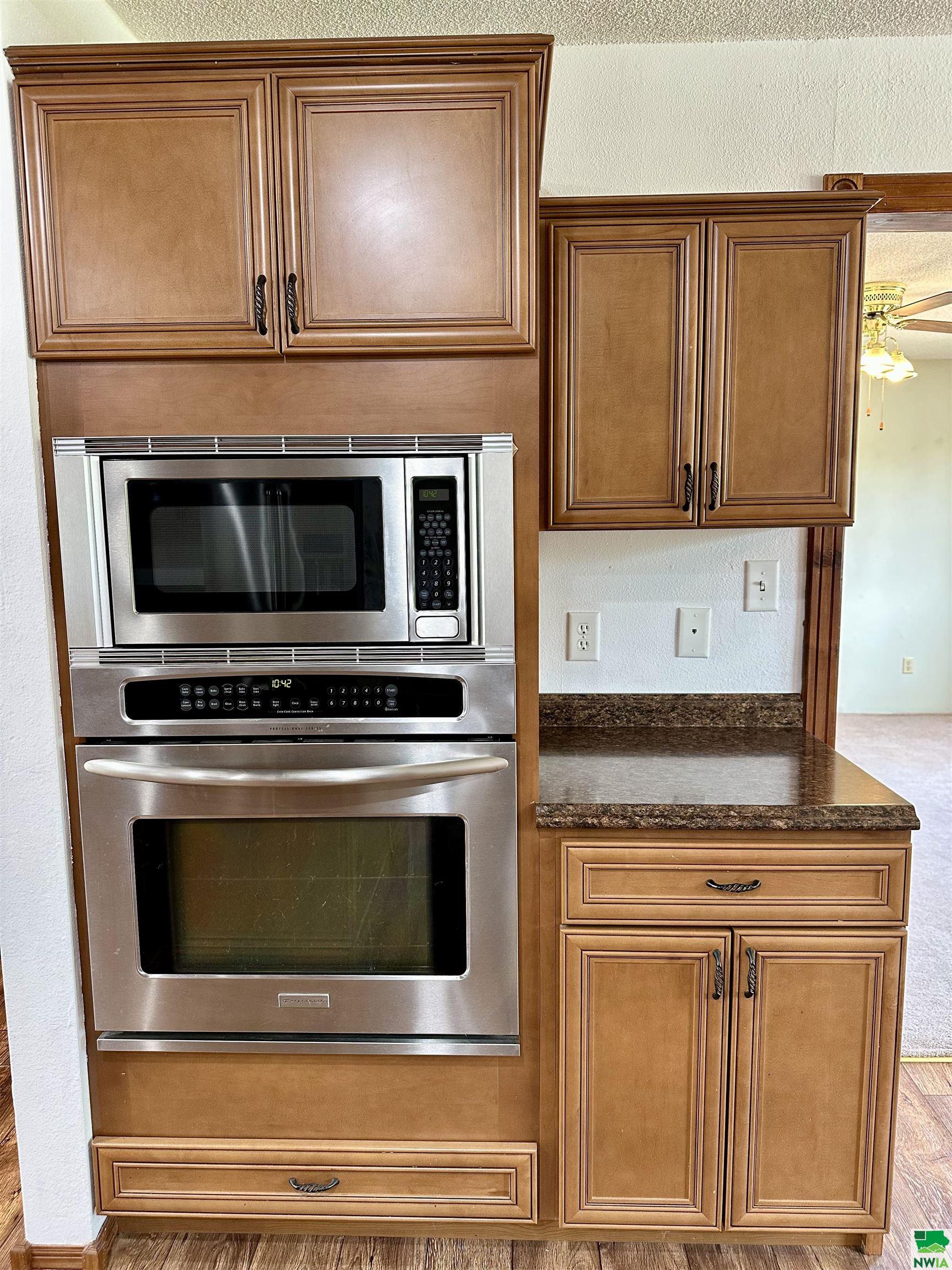 MLS #828902