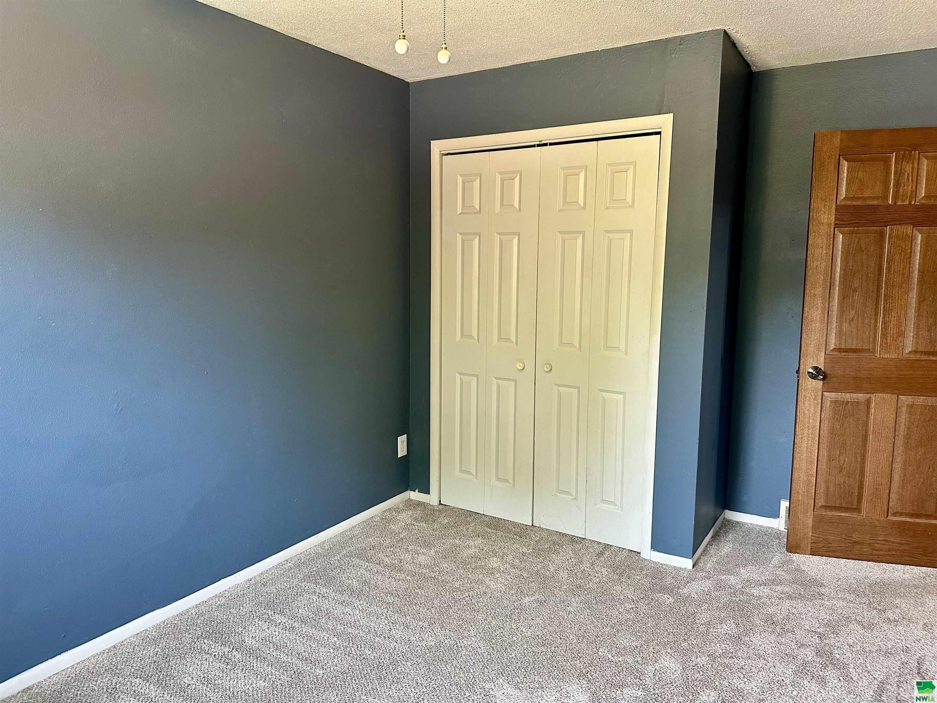 MLS #828902