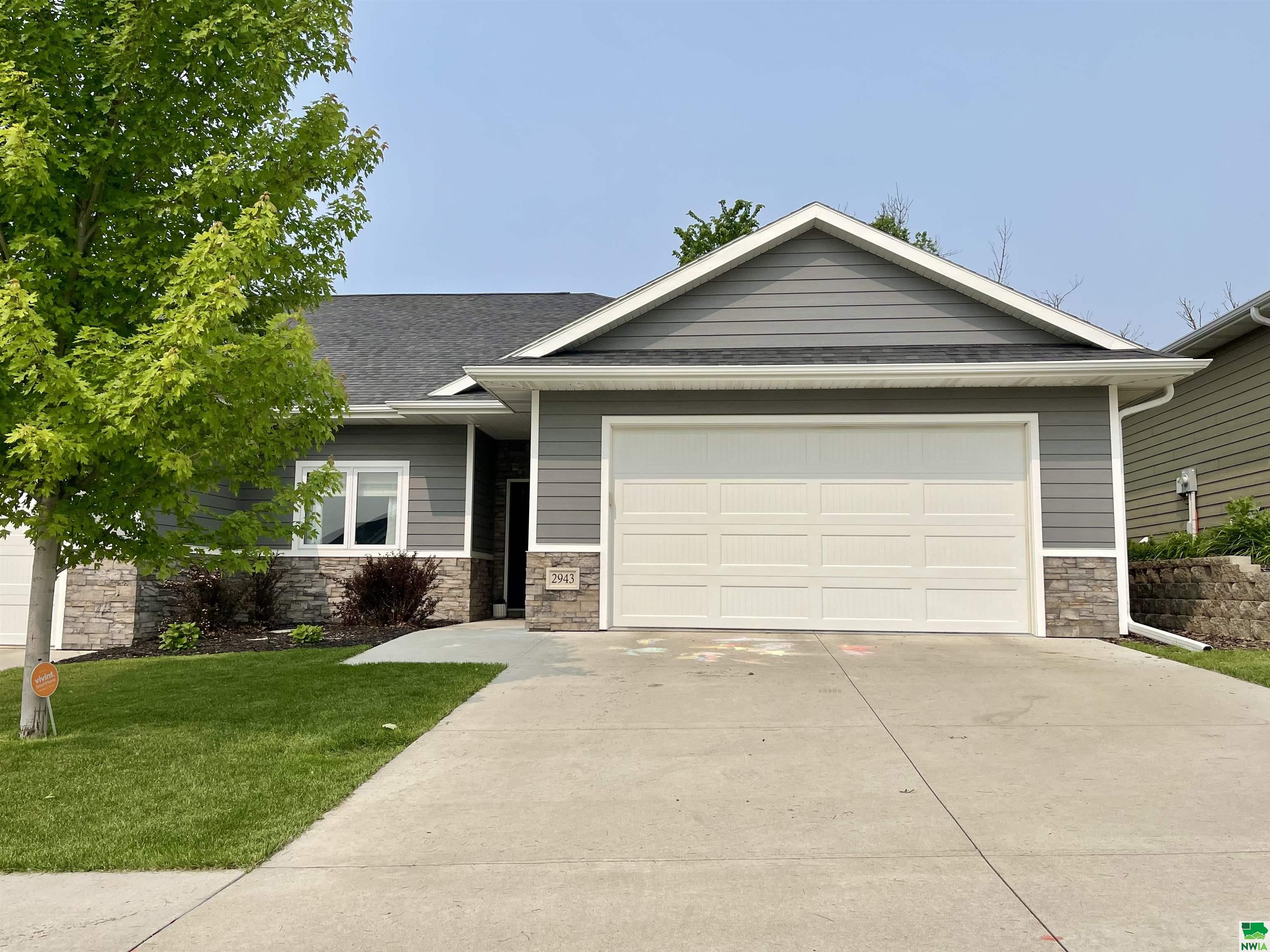 2943 Chestnut Ave., Sioux City, IA 51104 