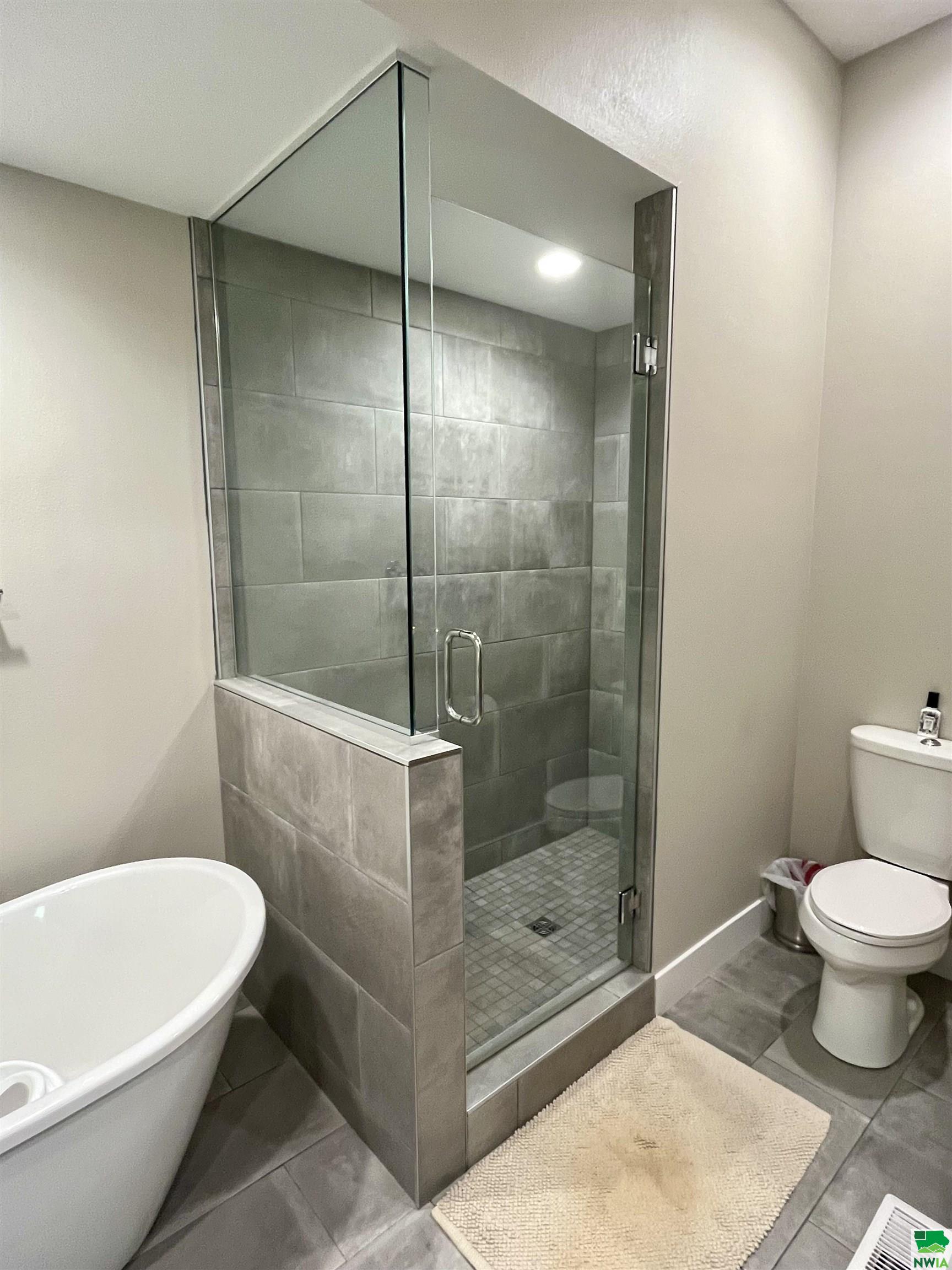 MLS #828903