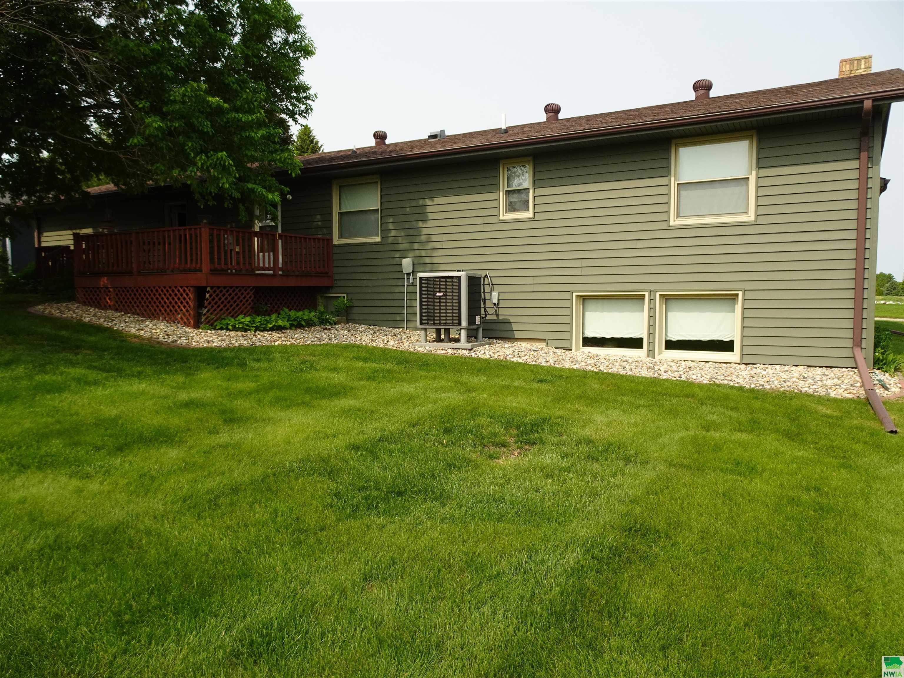 MLS #828906