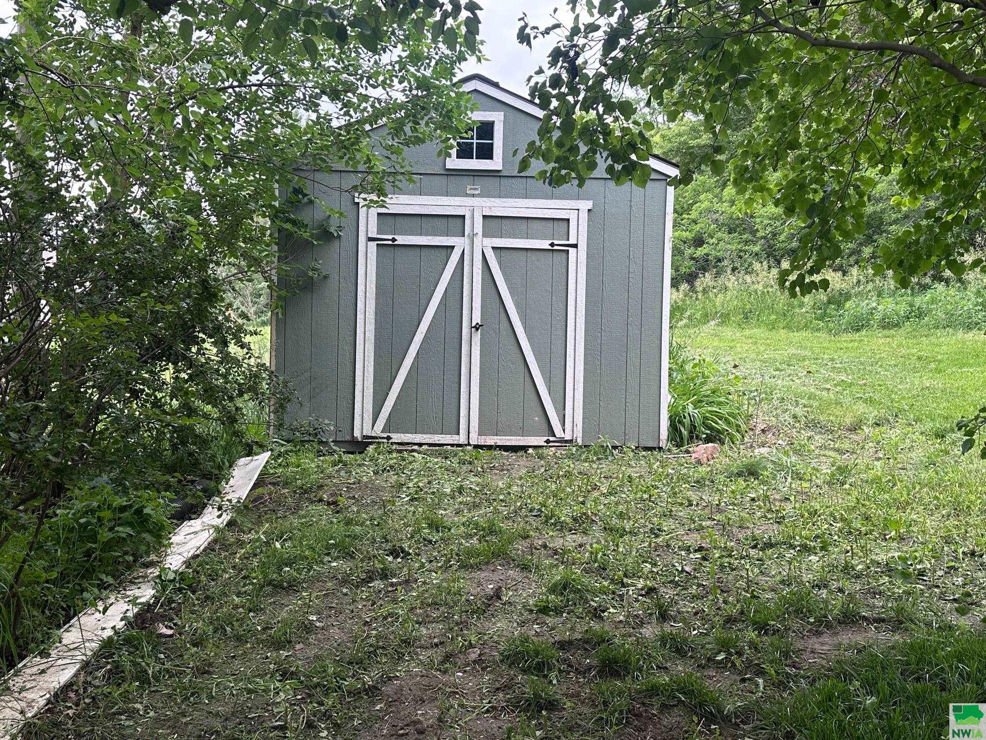 MLS #828907