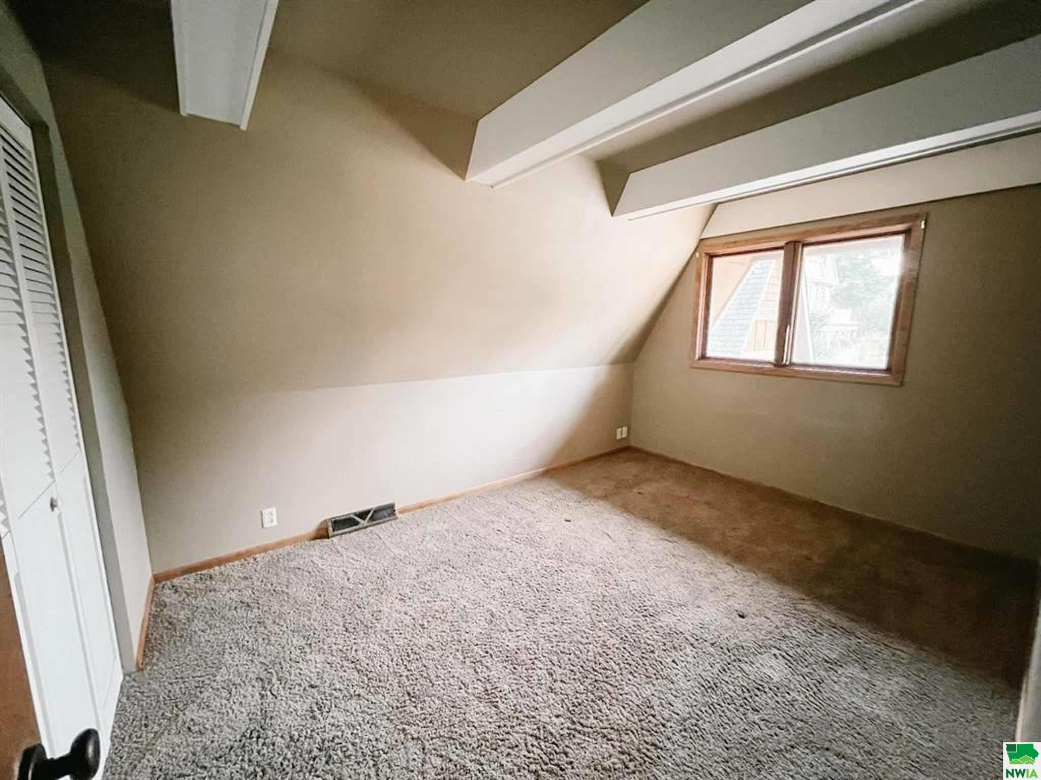 MLS #828913