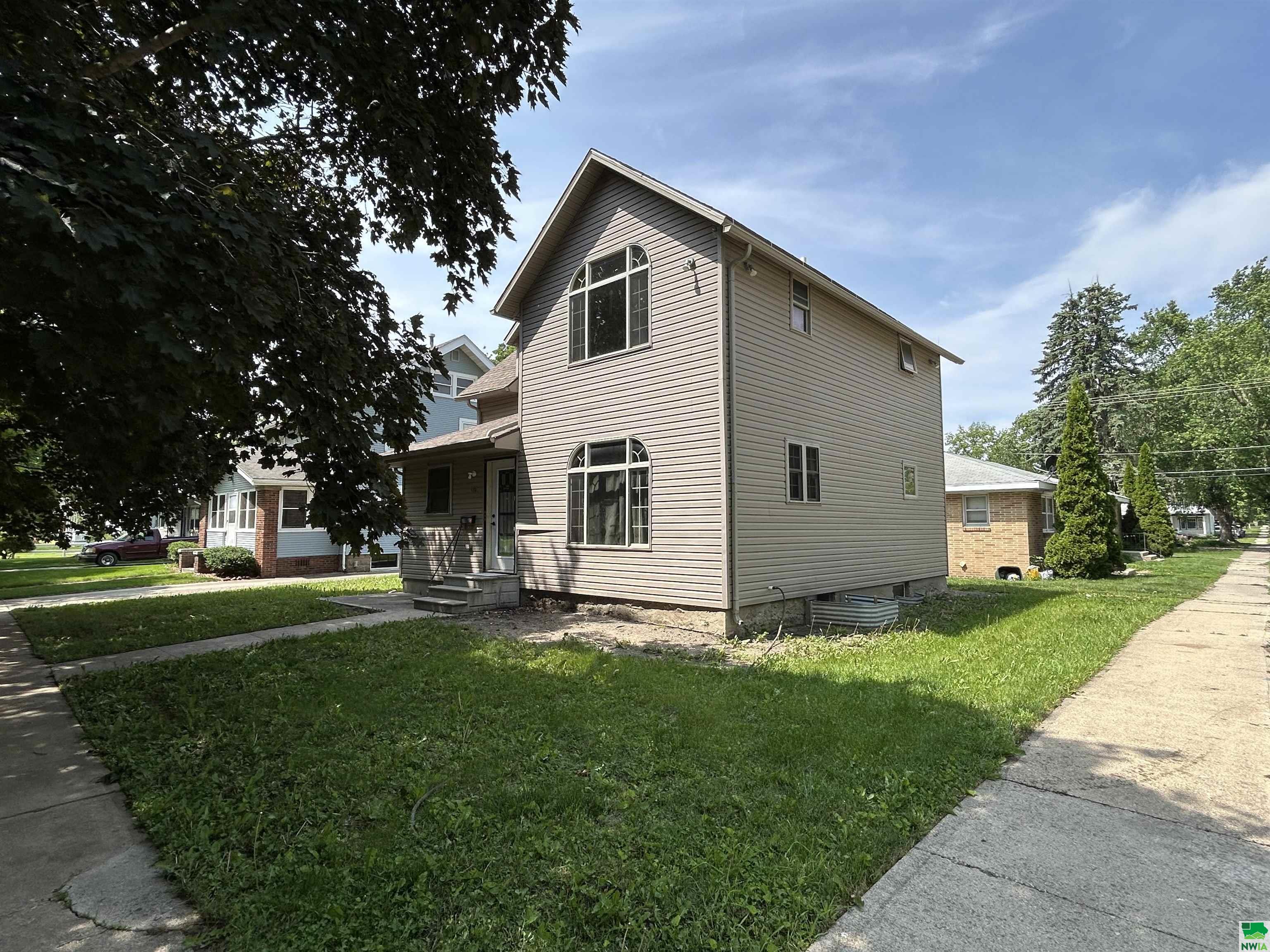 430 Geneseo Street, Storm Lake, IA 50588 