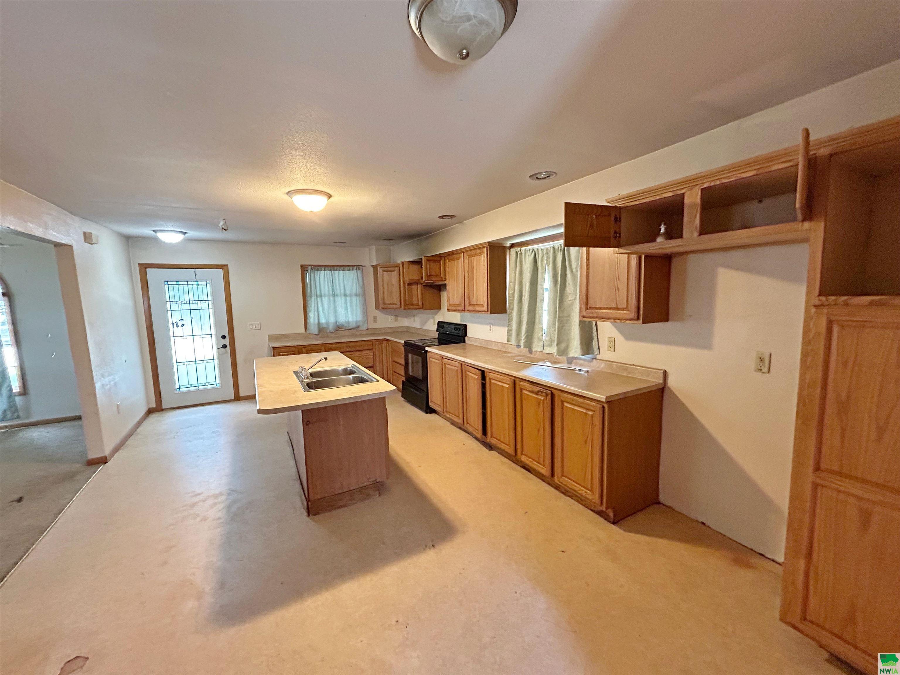 MLS #828914
