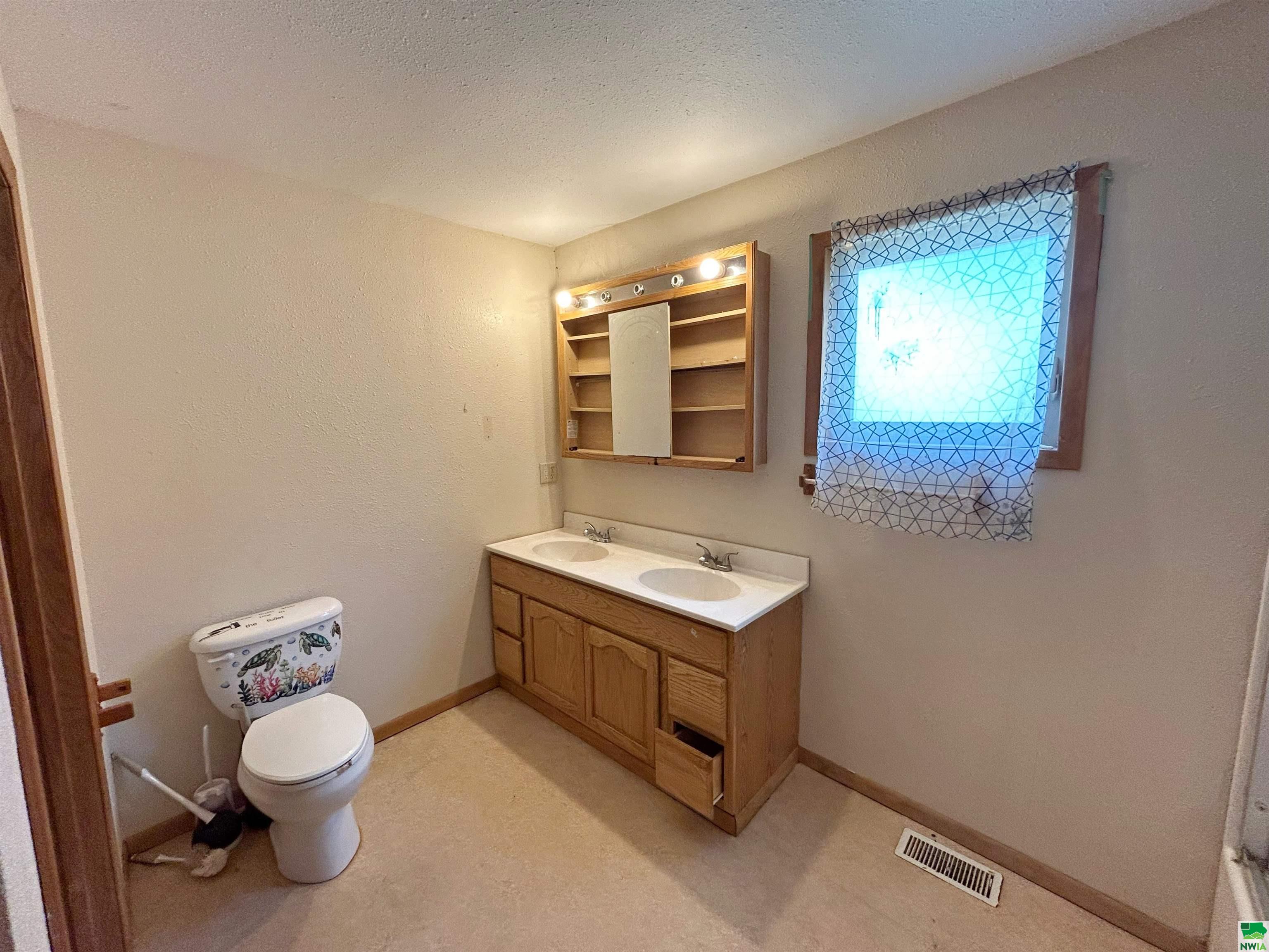 MLS #828914