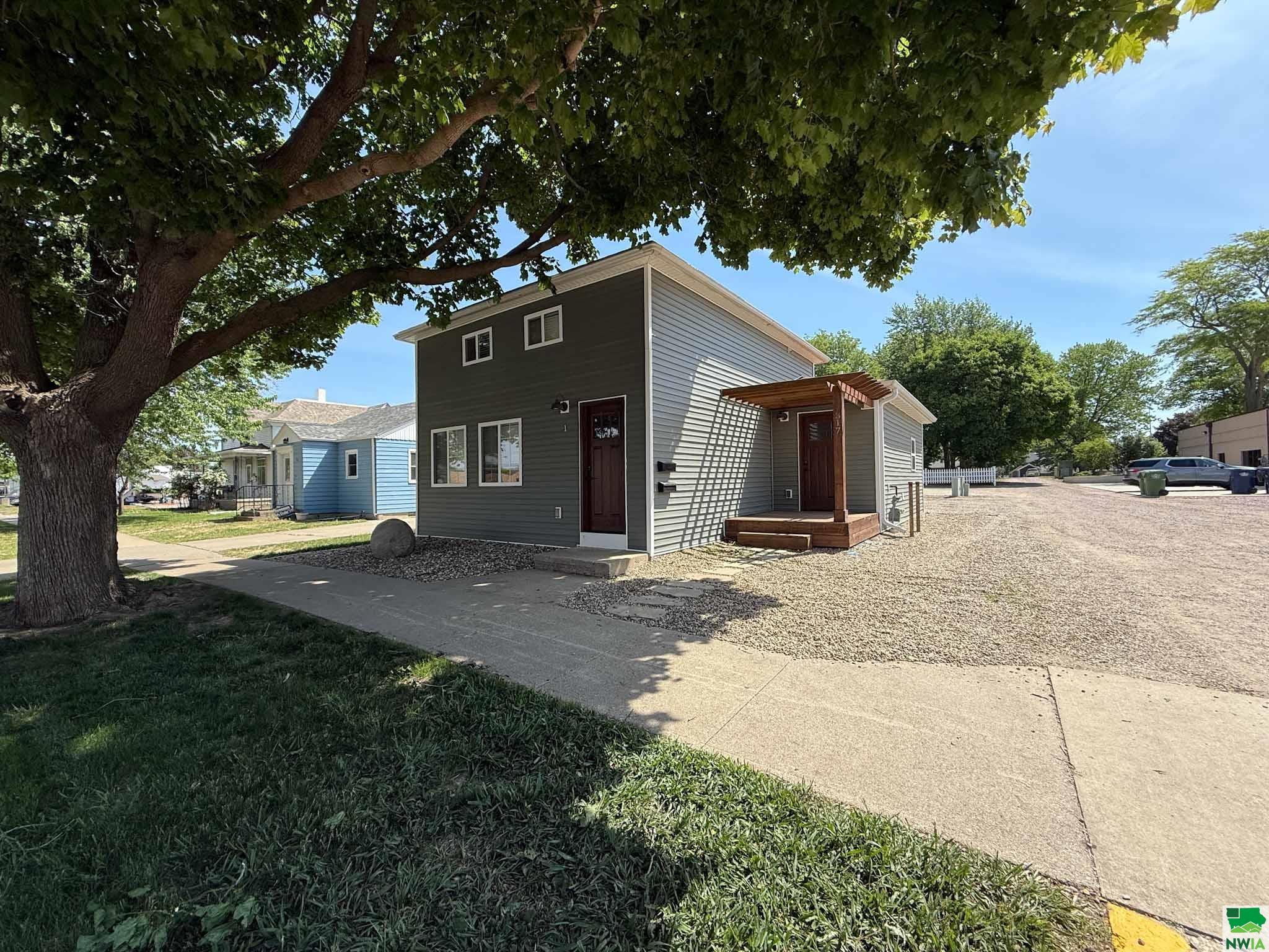 MLS #828915