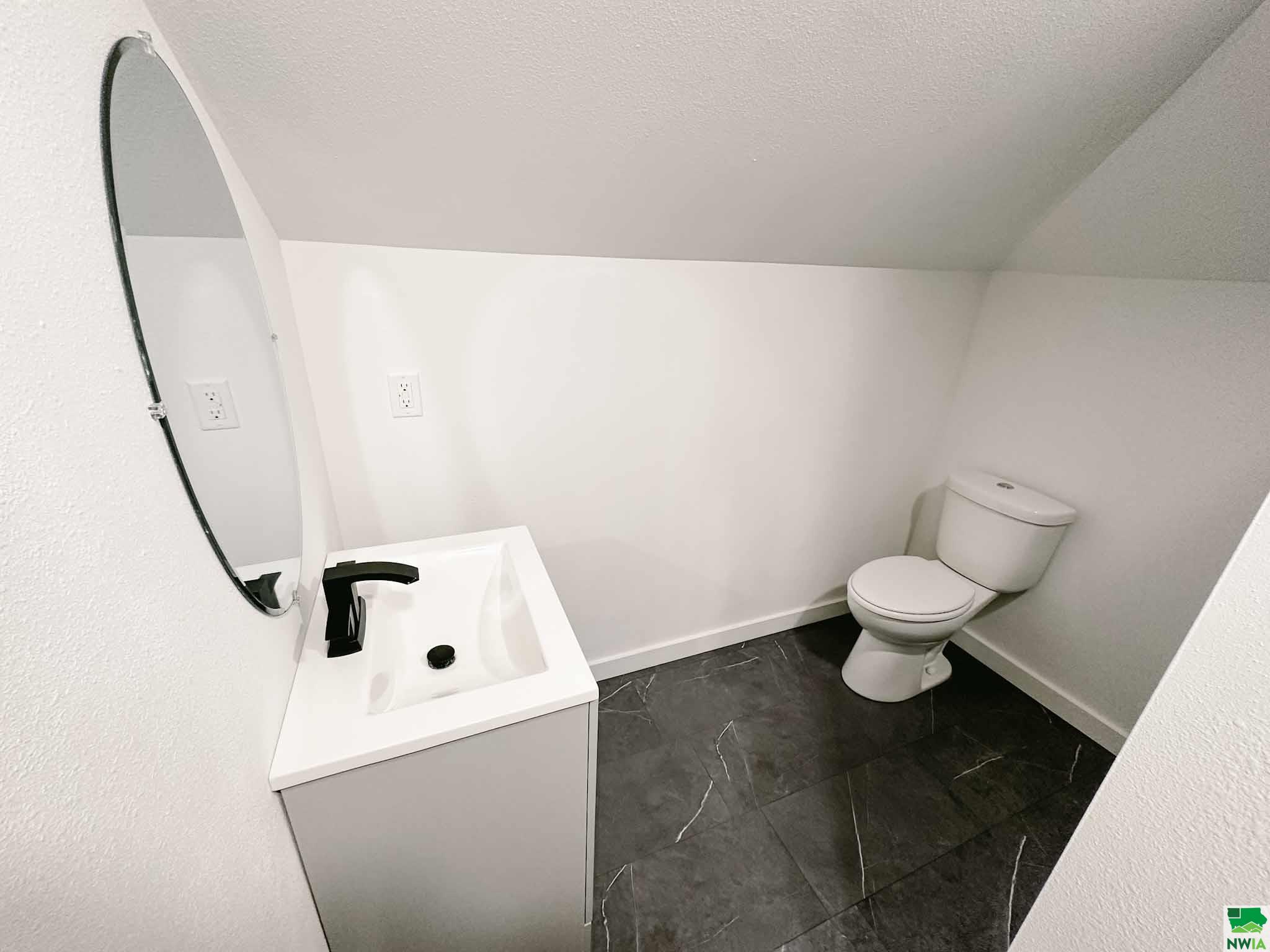 MLS #828915