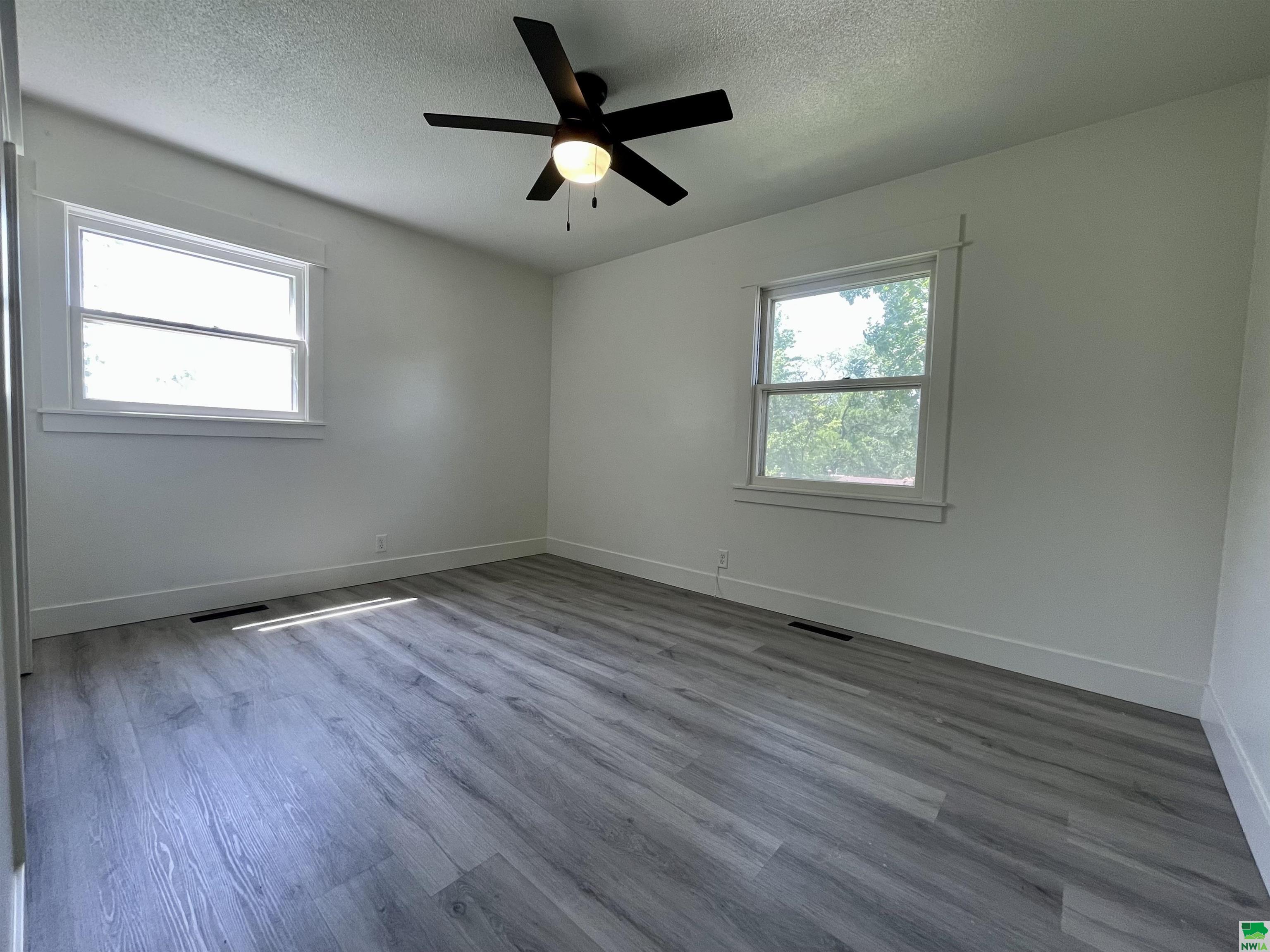 MLS #828925