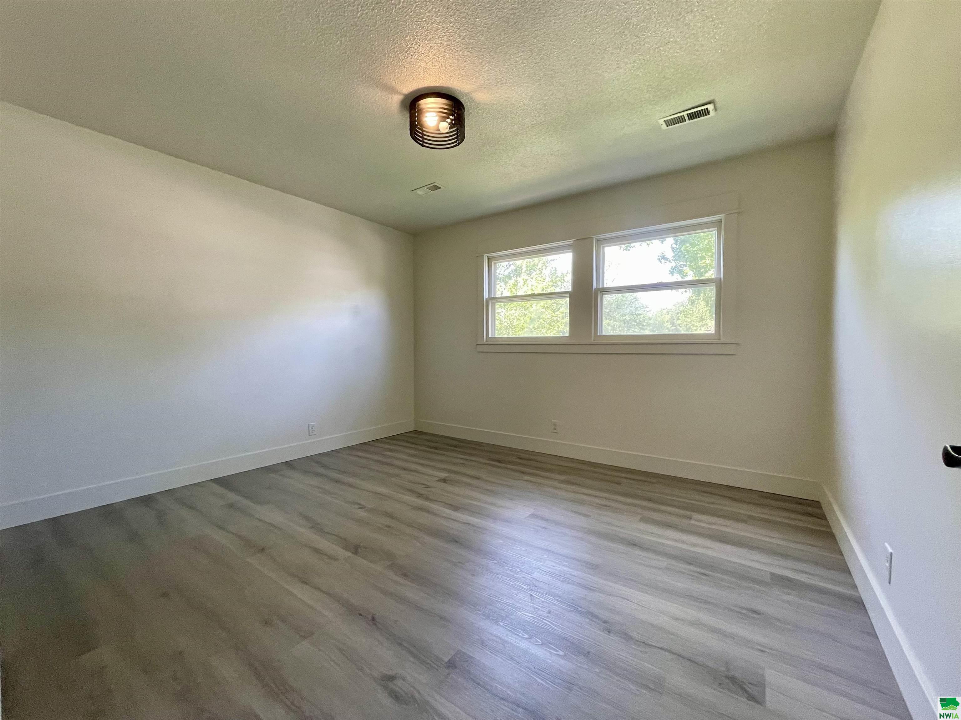 MLS #828925