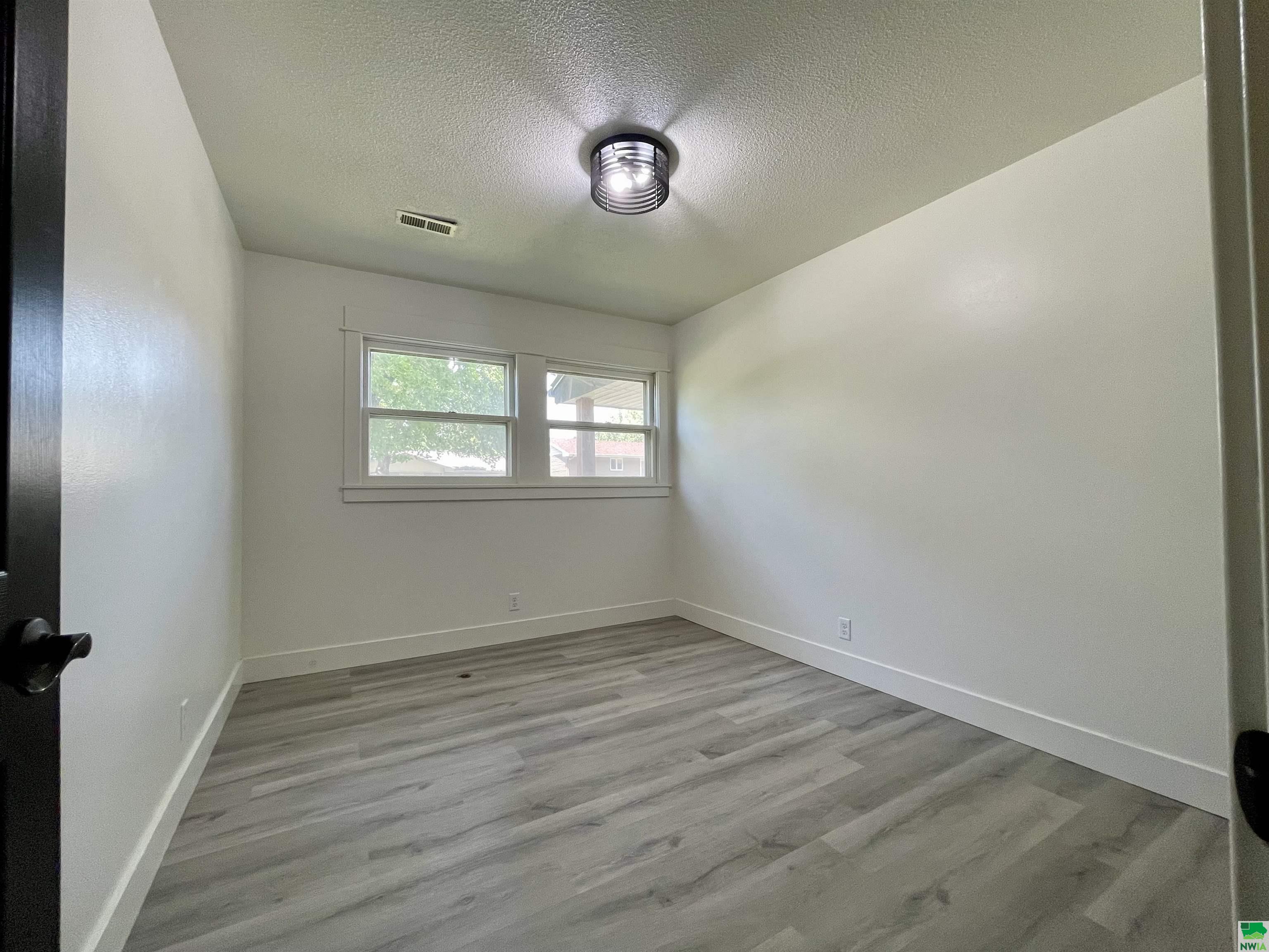 MLS #828925