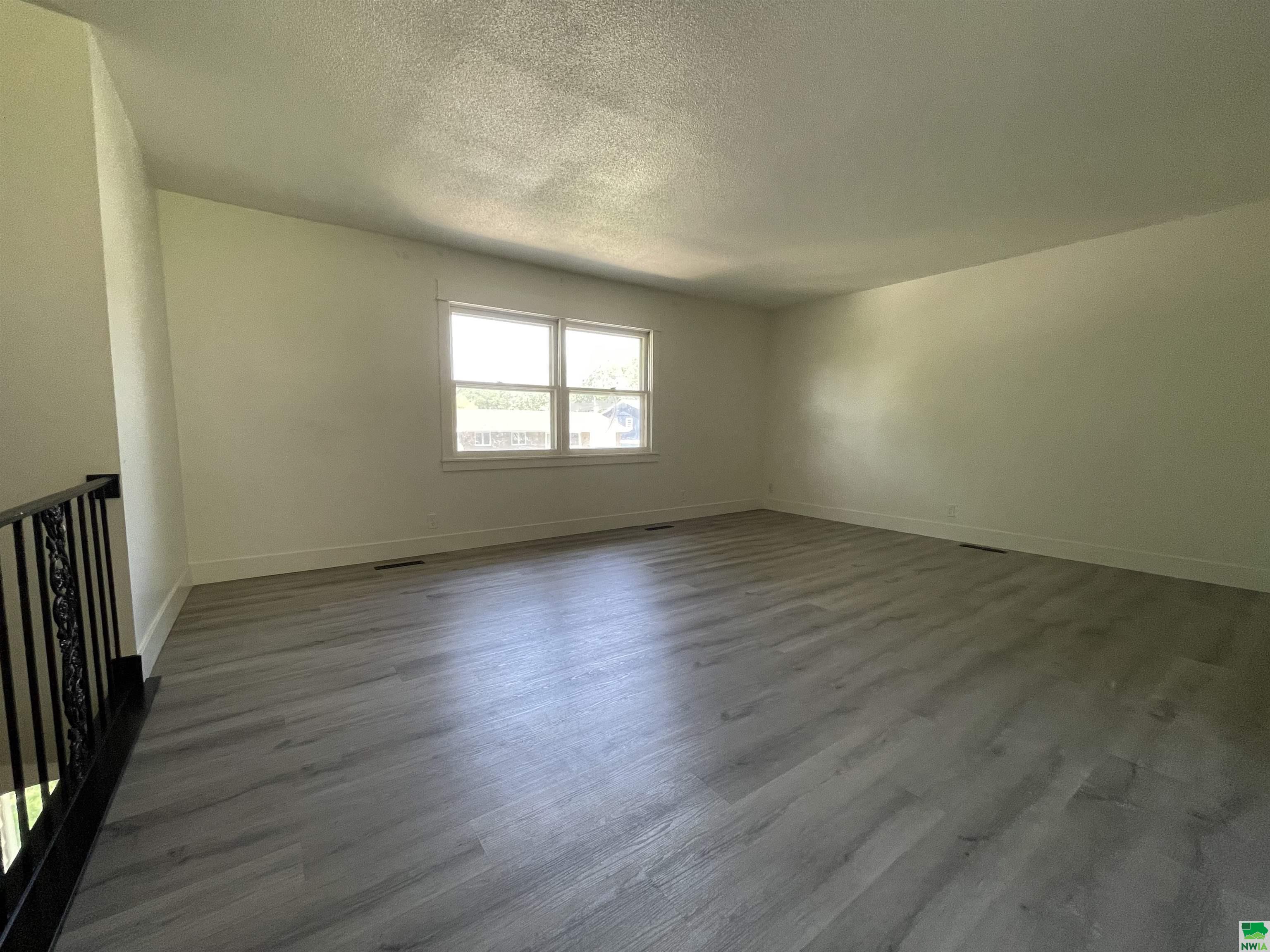 MLS #828925