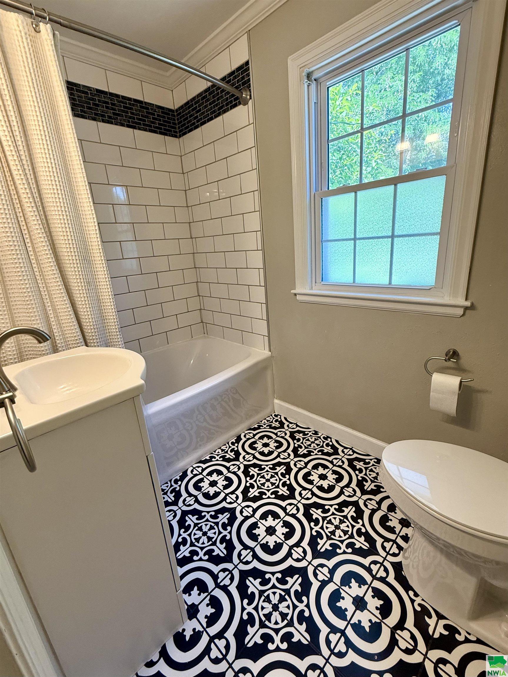MLS #828927