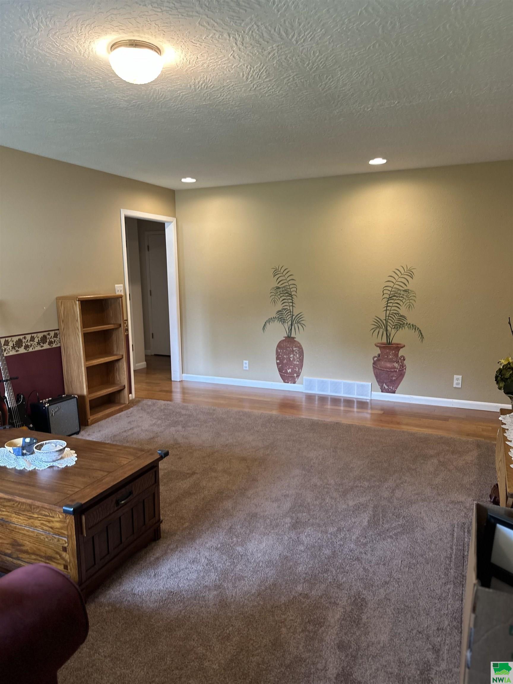 MLS #828930