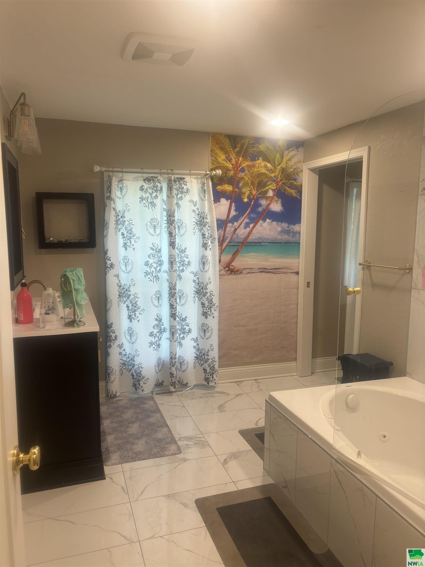 MLS #828931