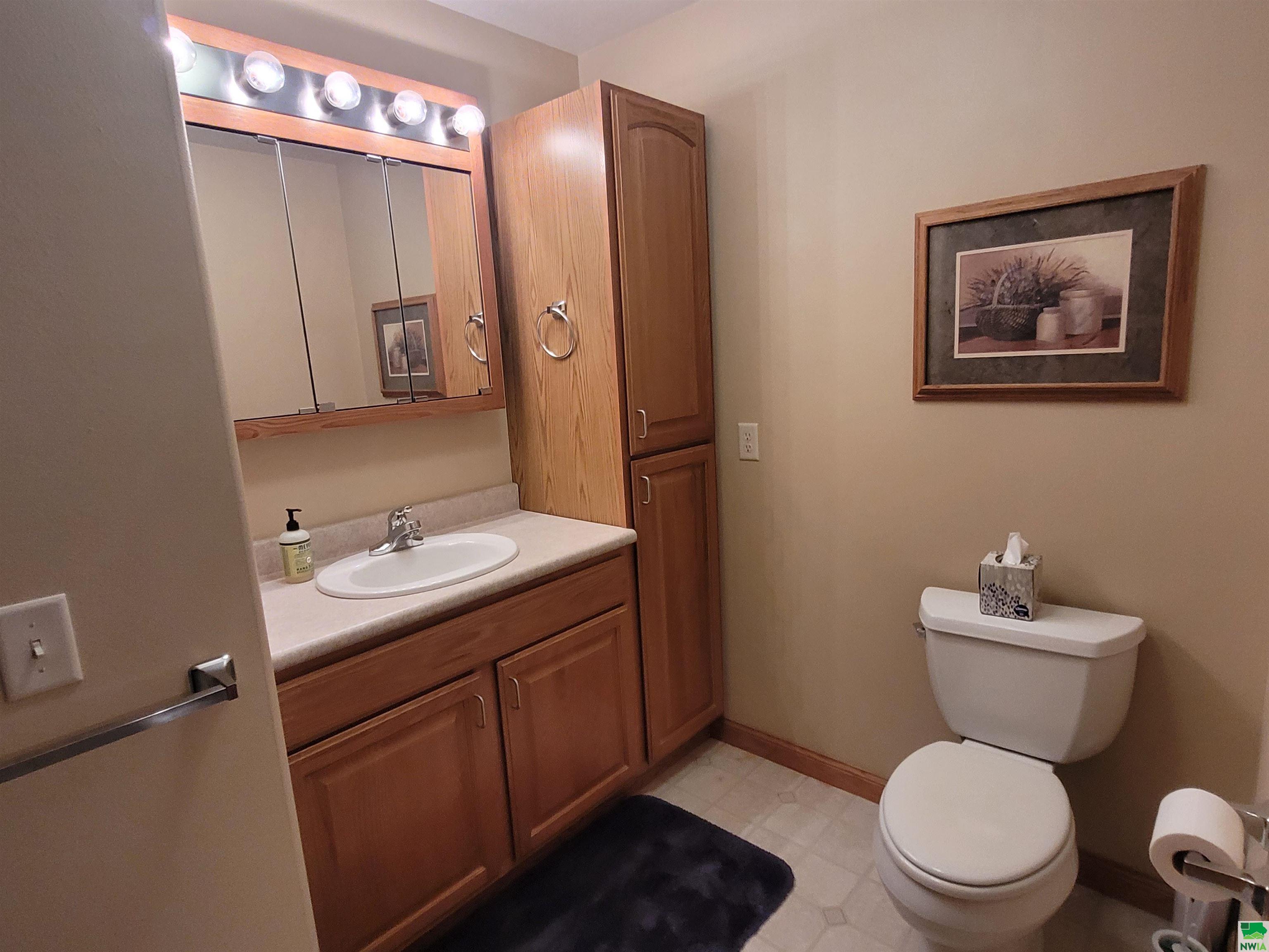 MLS #828932