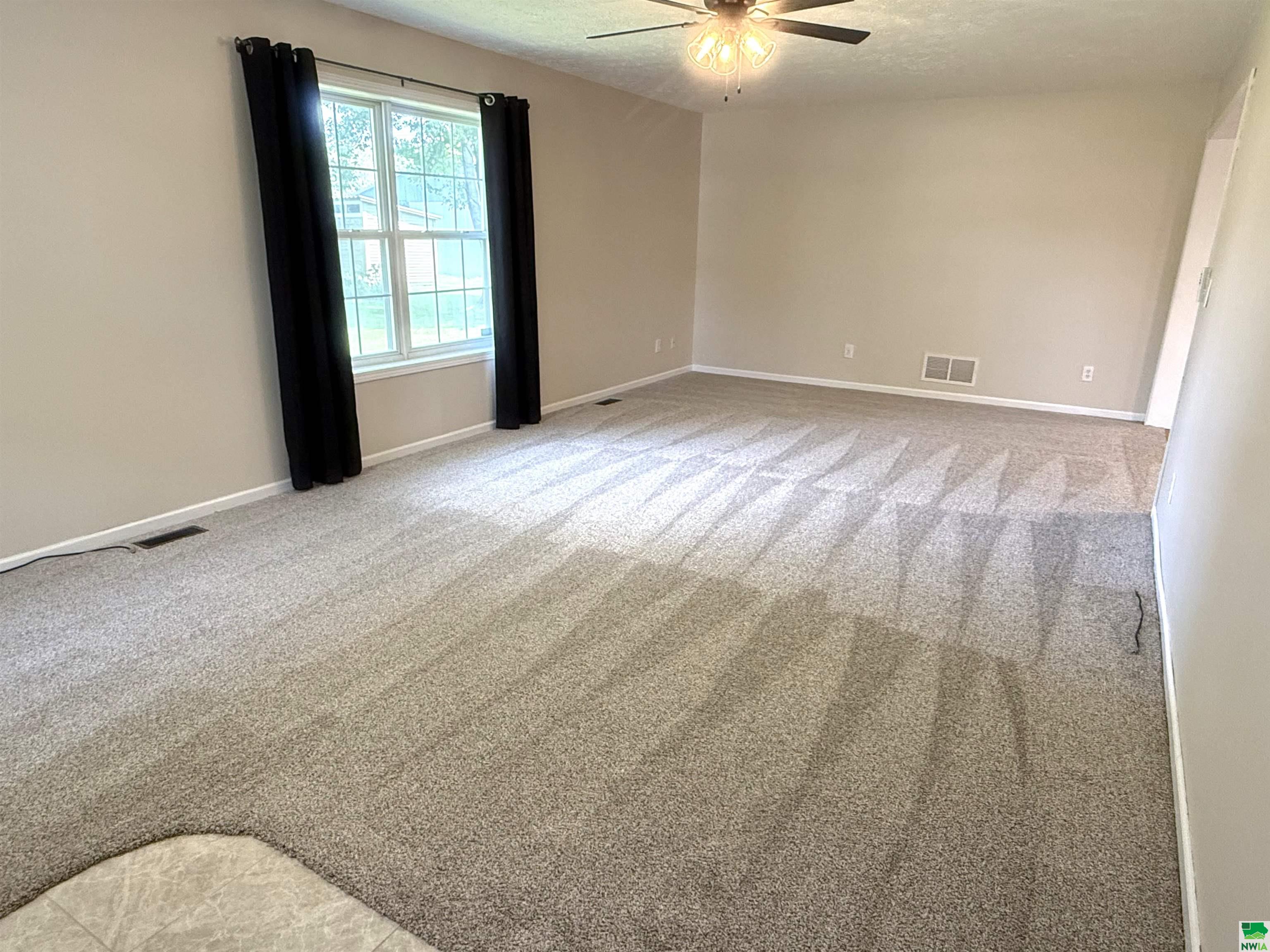 MLS #828937
