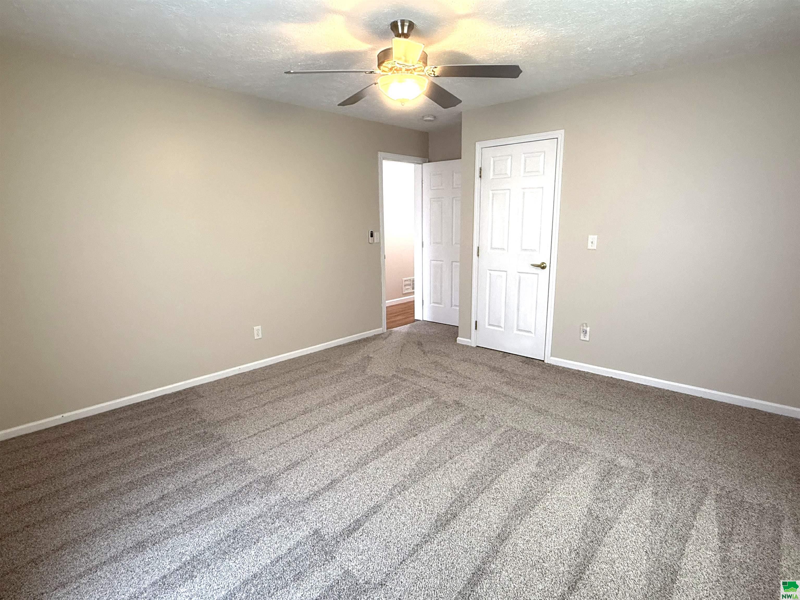 MLS #828937