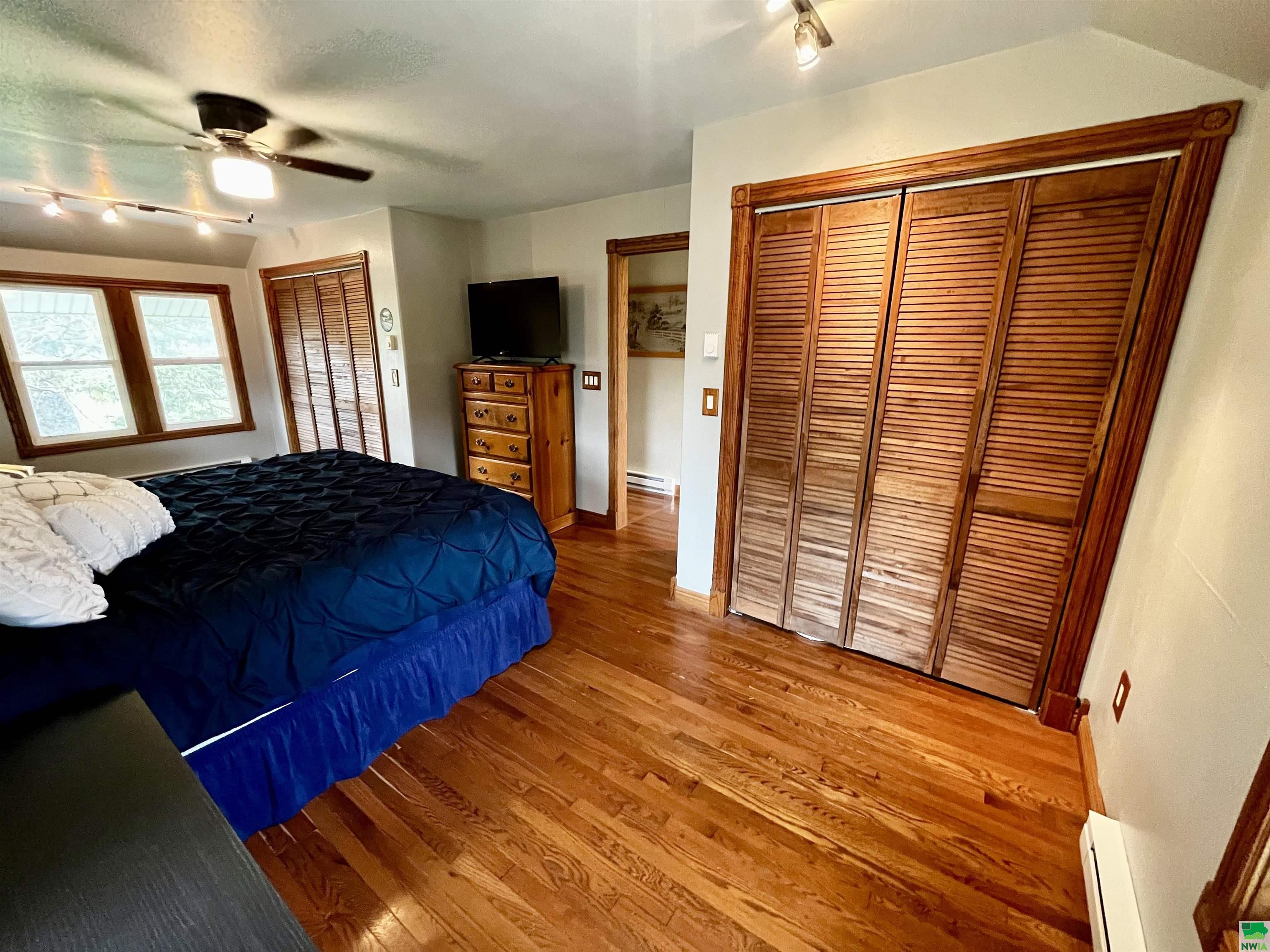MLS #828938