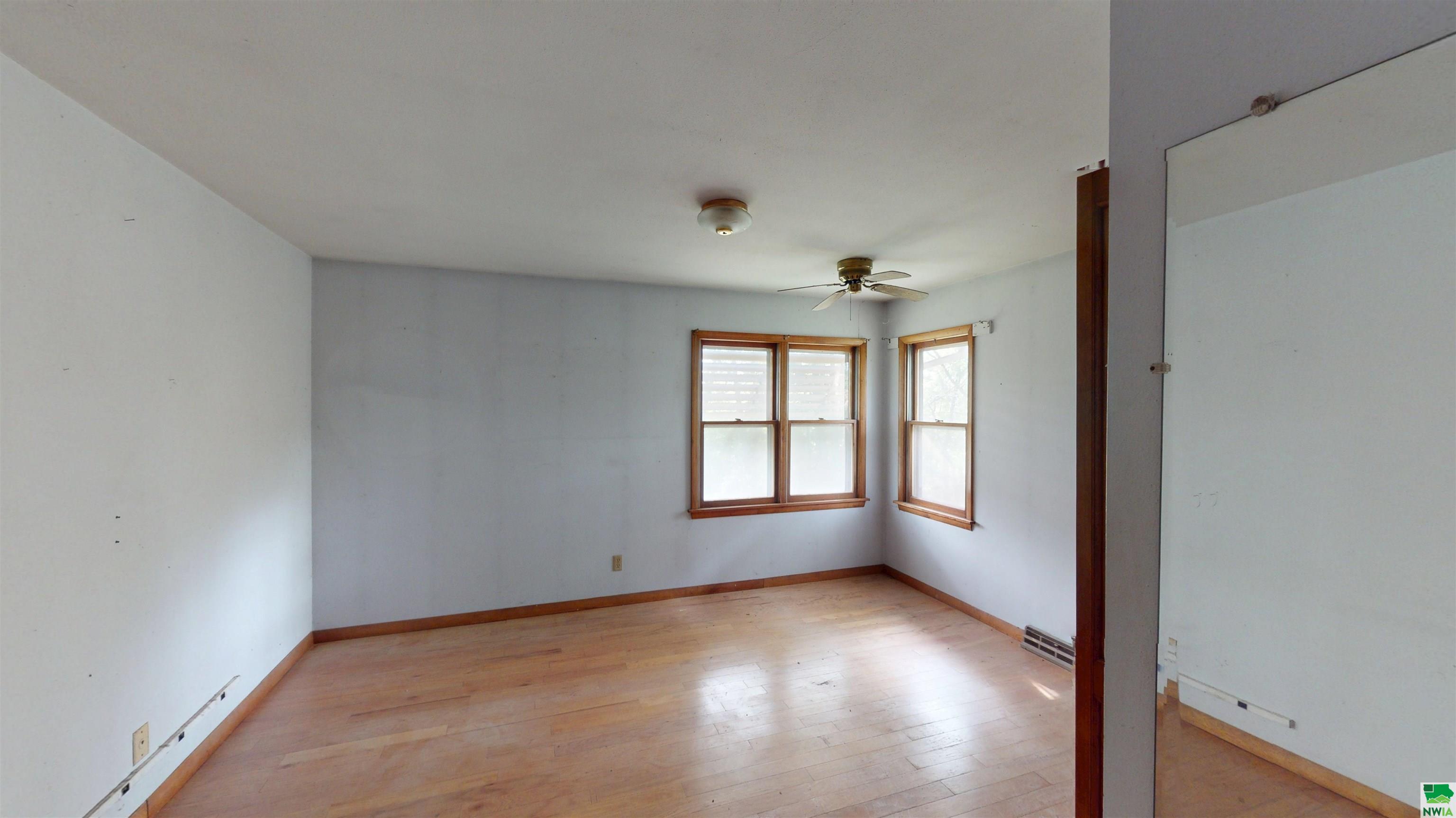 MLS #828940