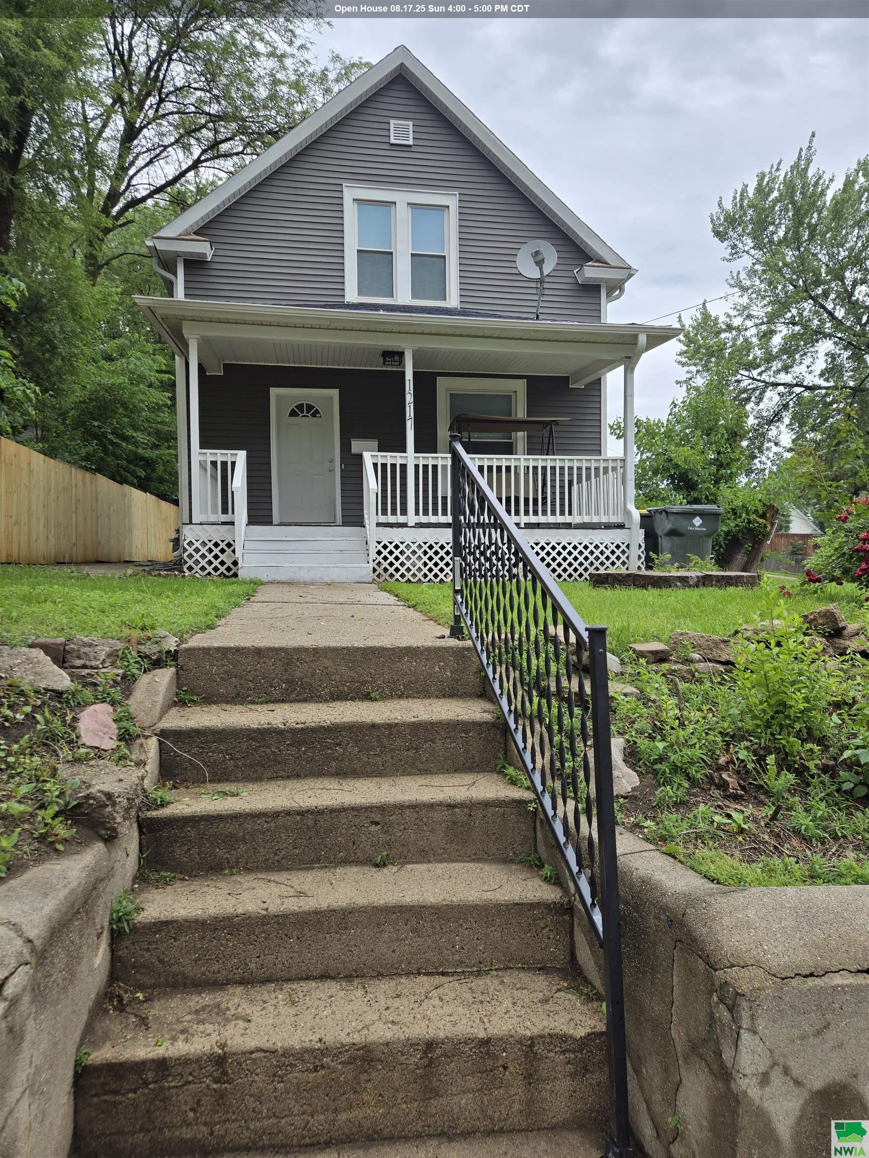 1217 22ND ST., Sioux City, IA 51104 