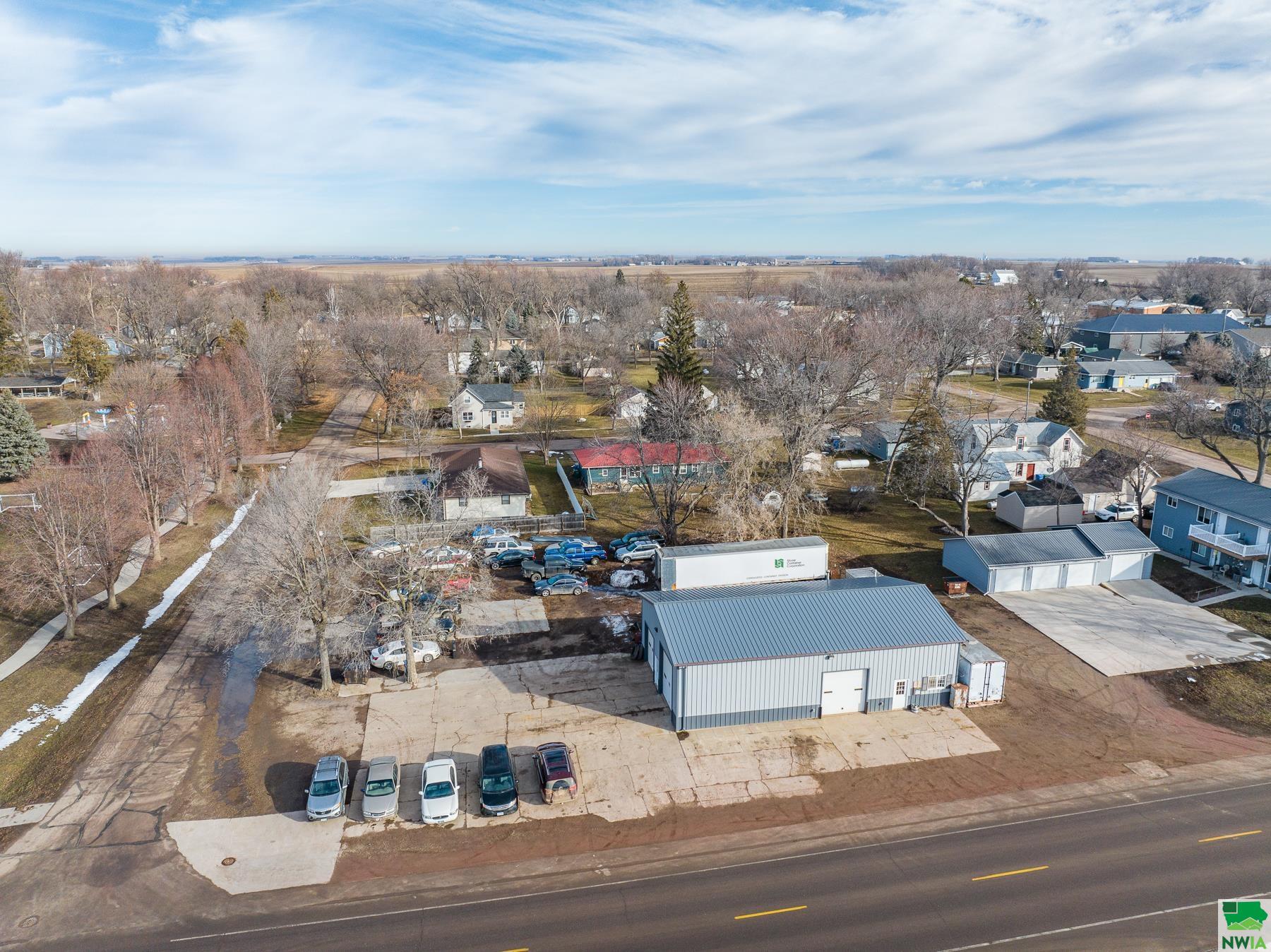 803 Holder St, Larchwood, IA 51241 