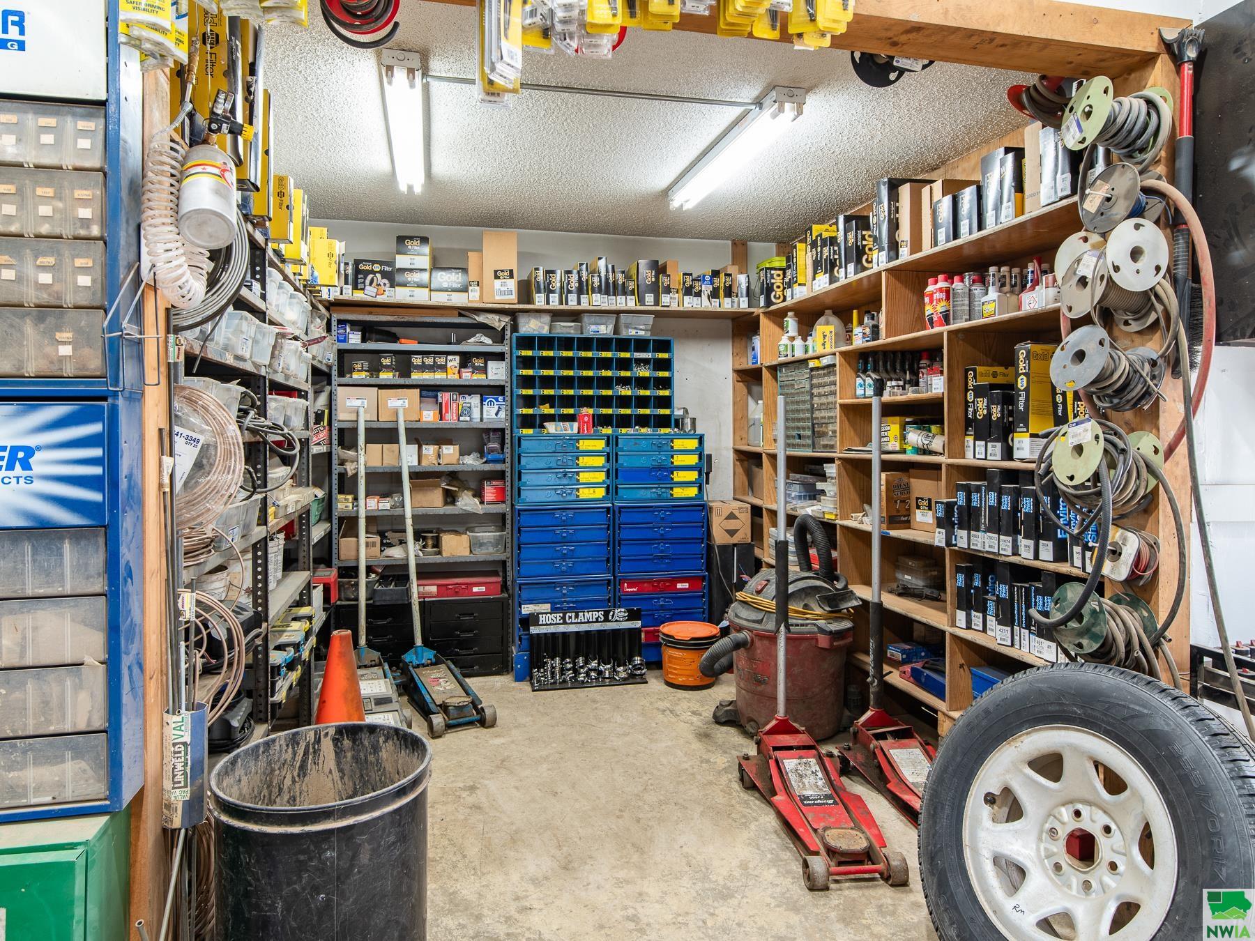 MLS #828947