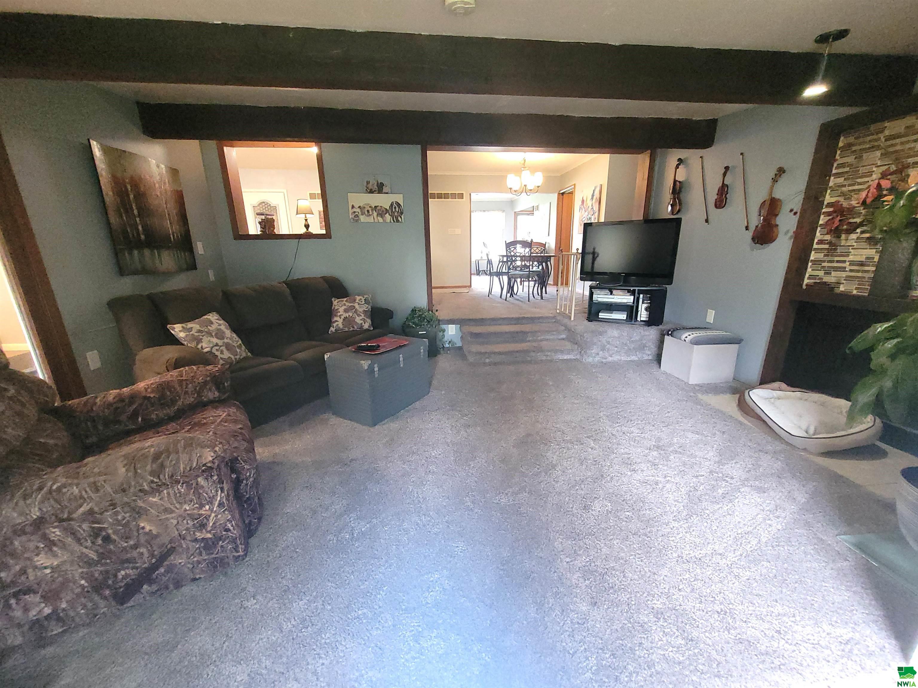 MLS #828949