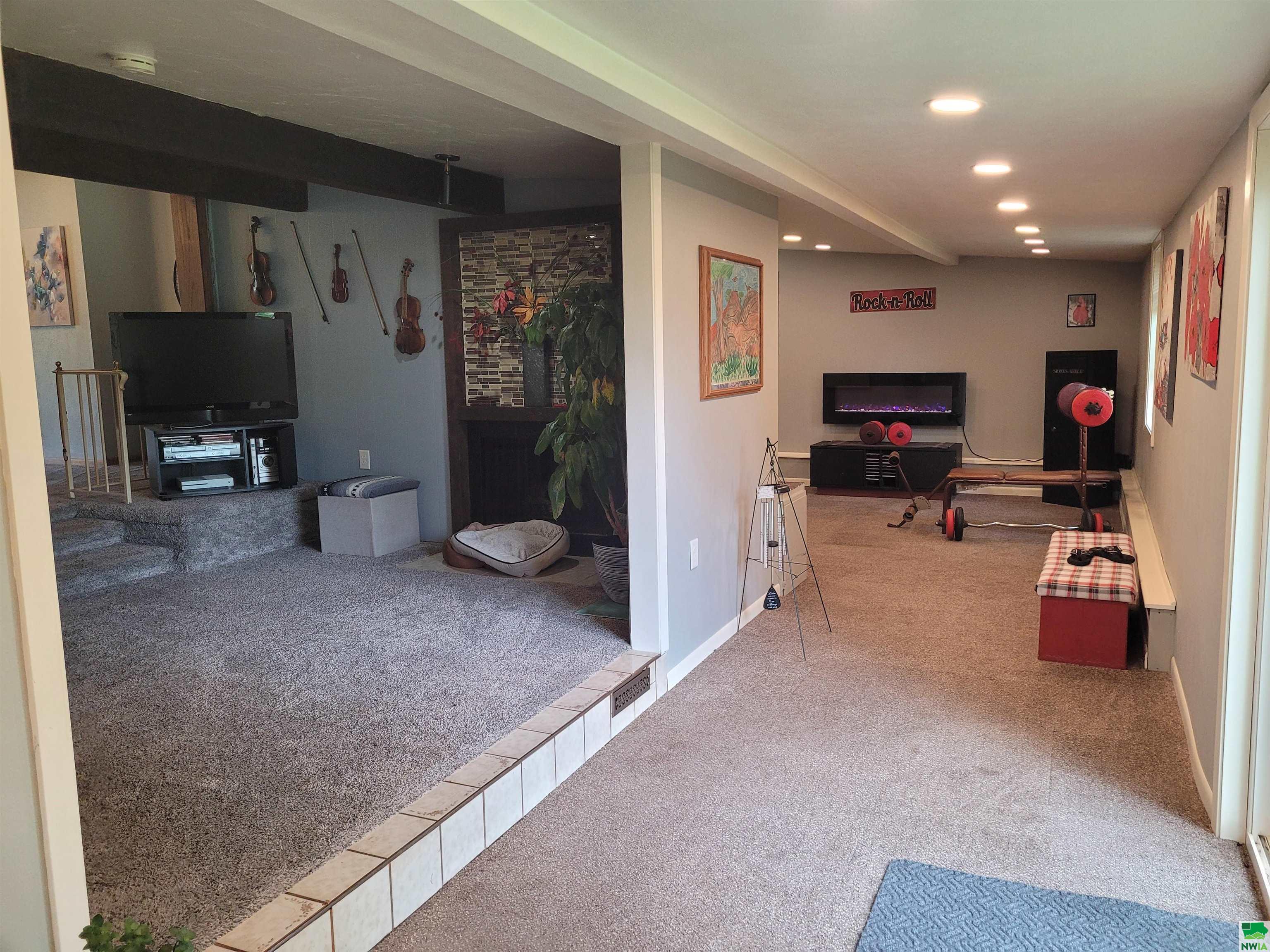 MLS #828949
