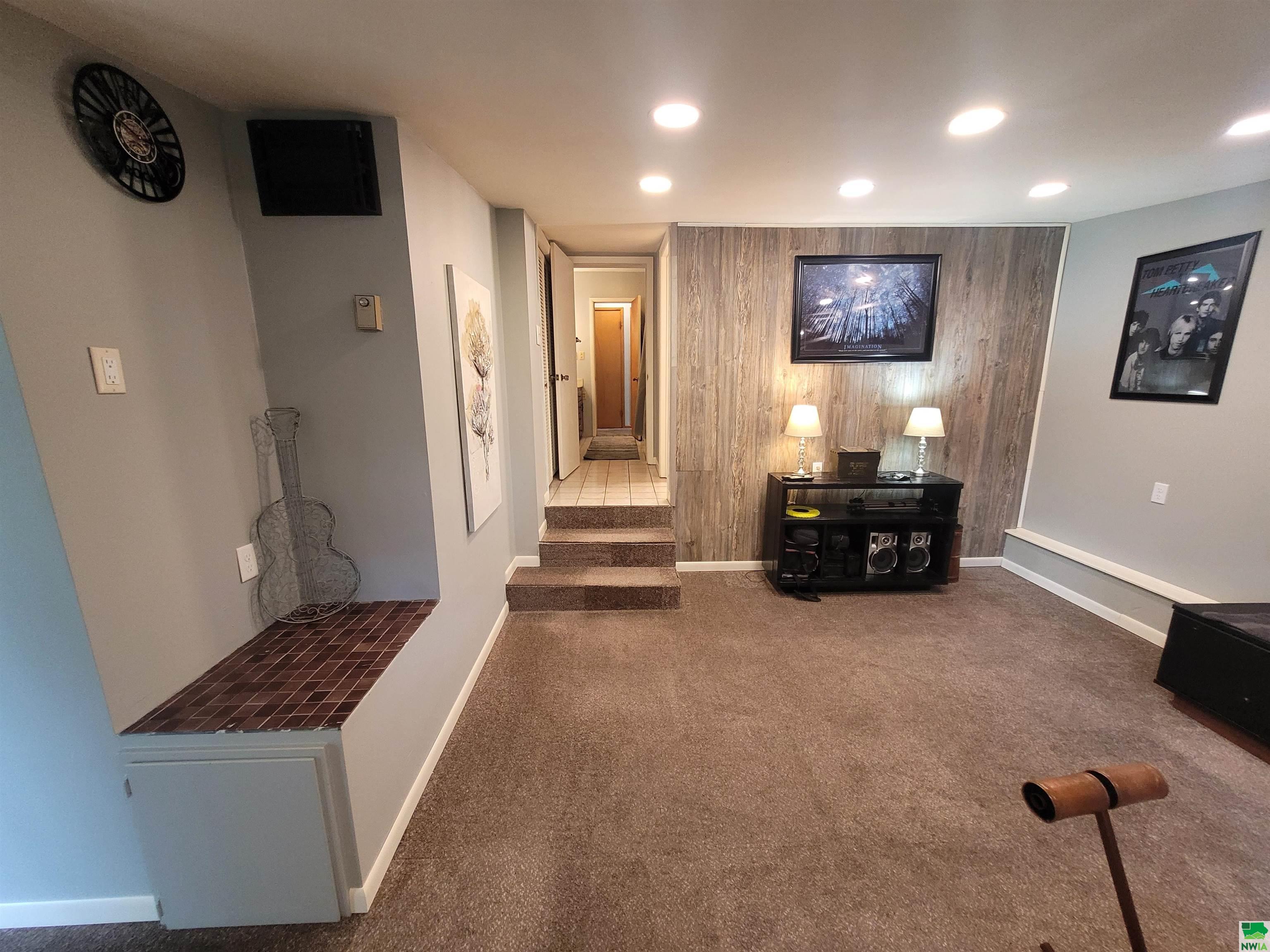 MLS #828949
