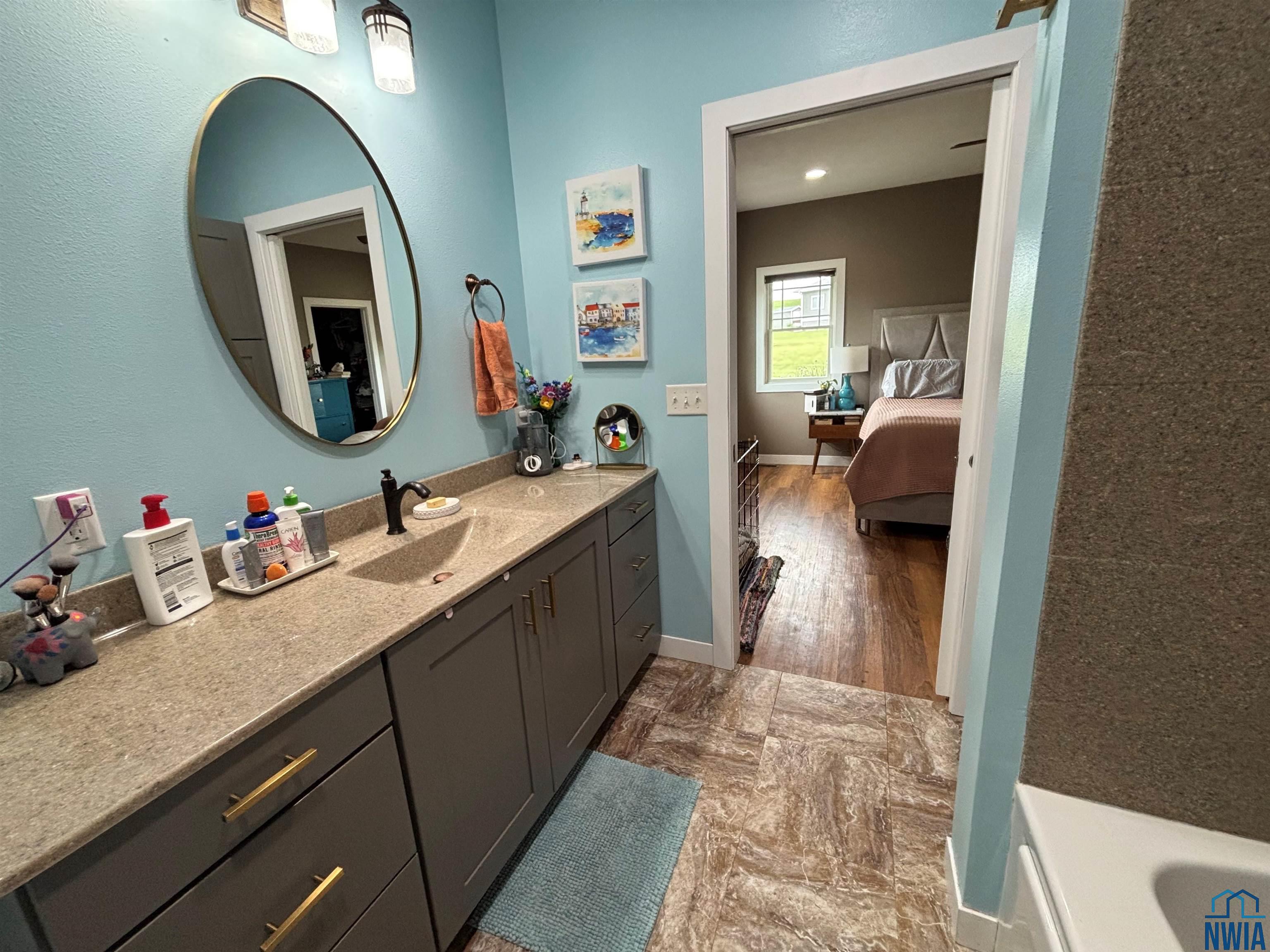 MLS #828962