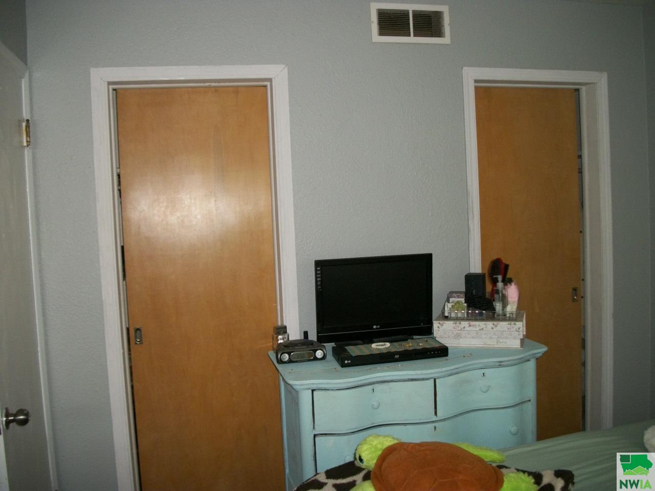 MLS #828967