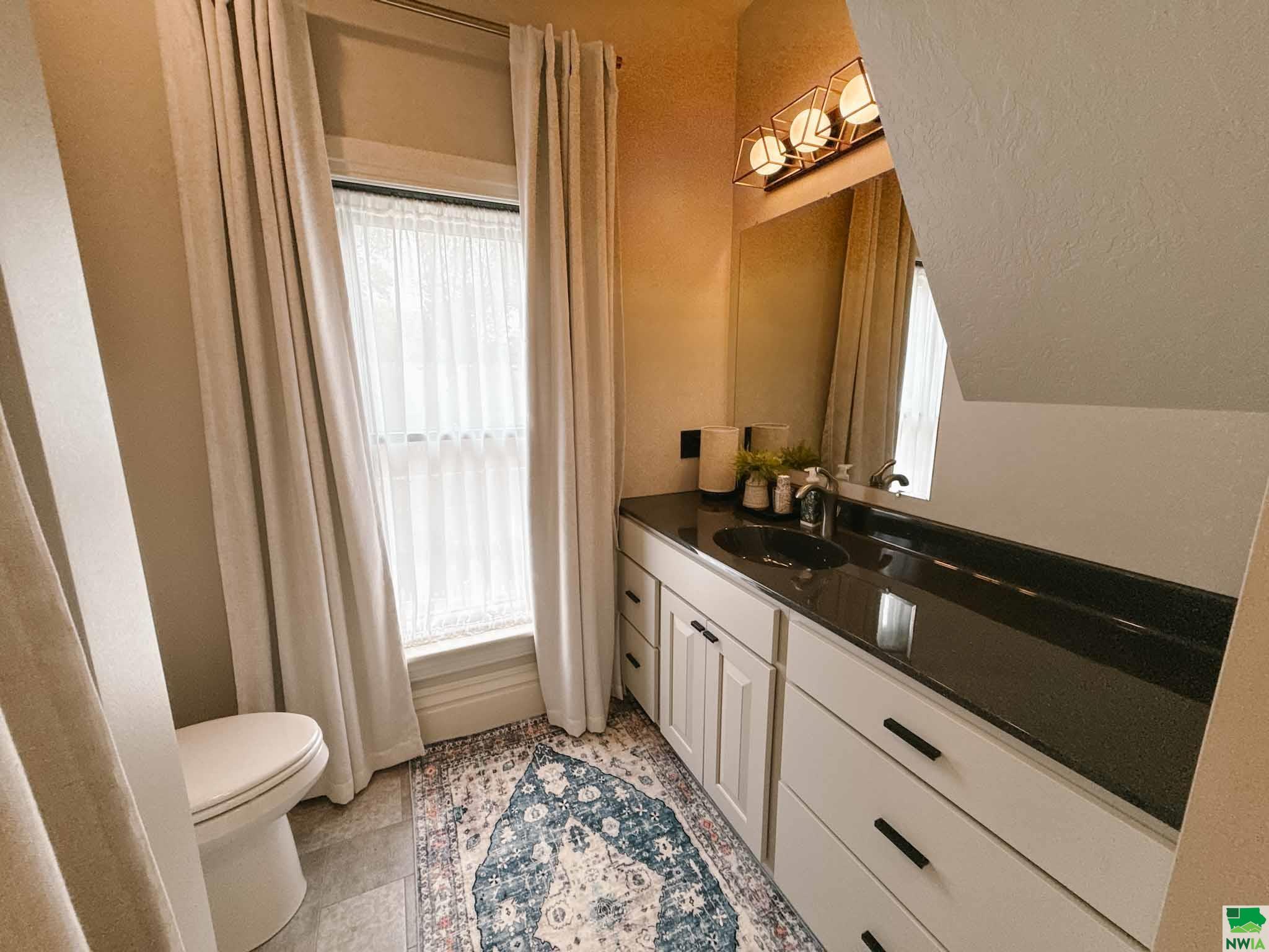MLS #828974