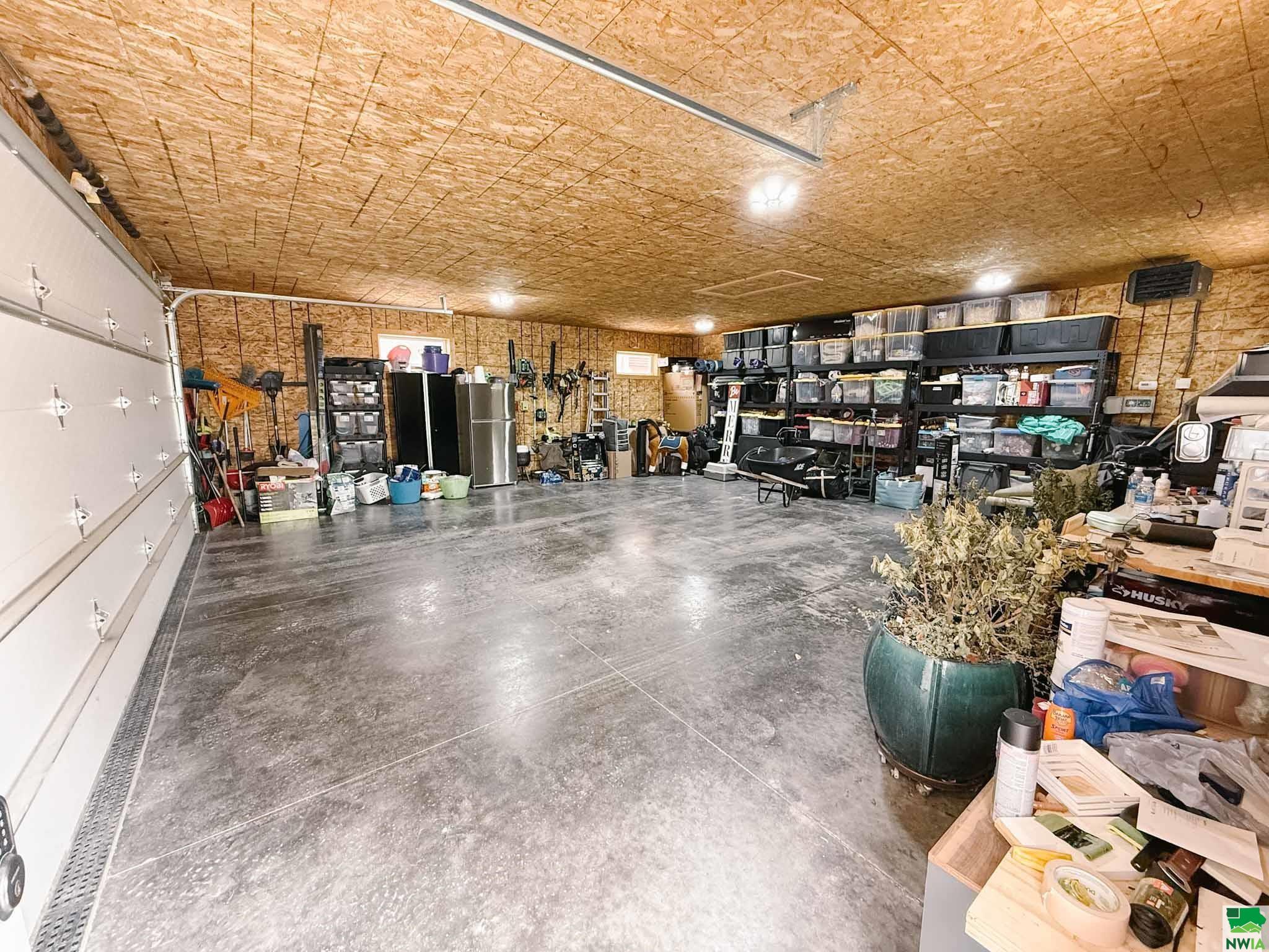 MLS #828974
