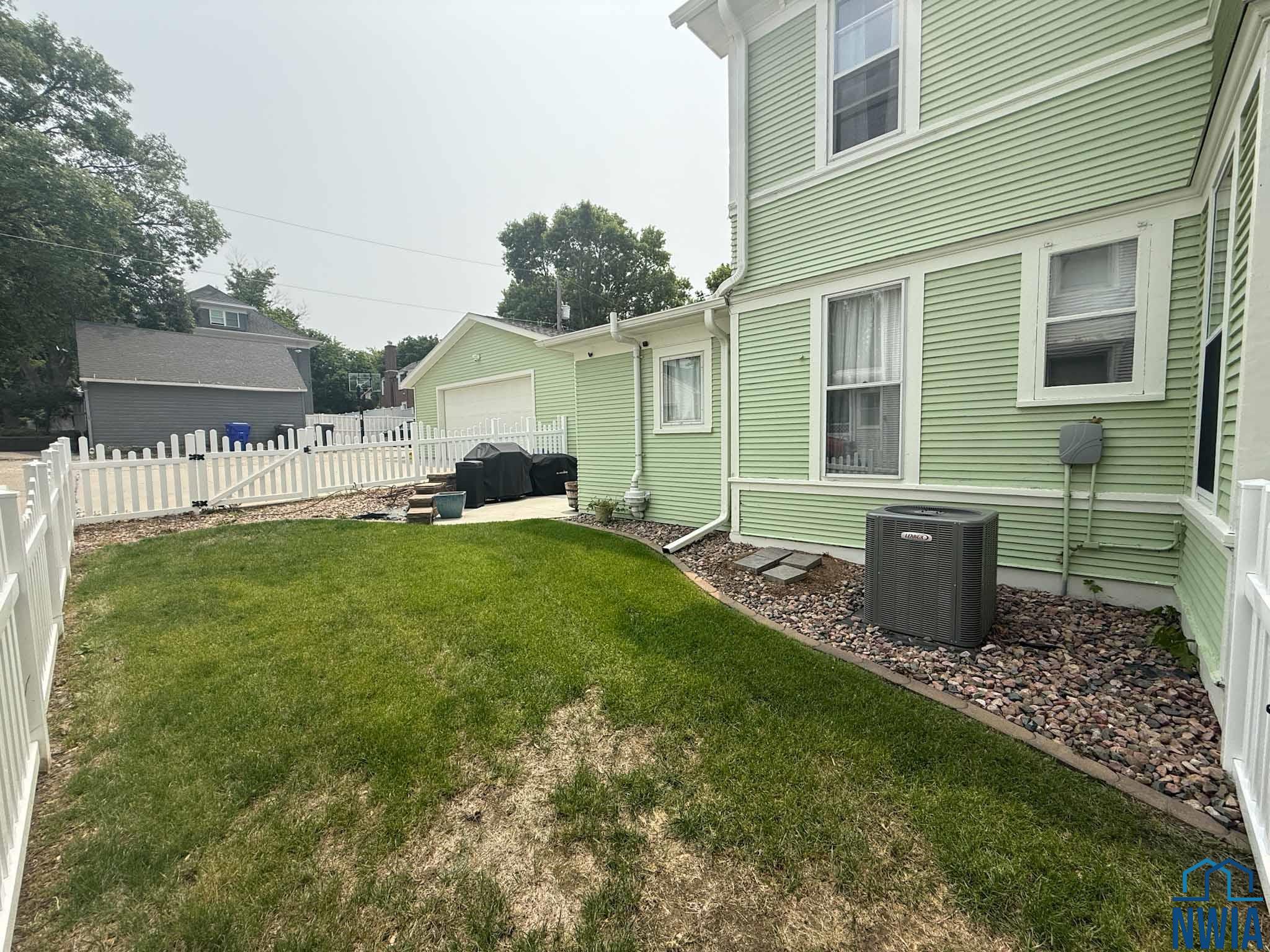 MLS #828974