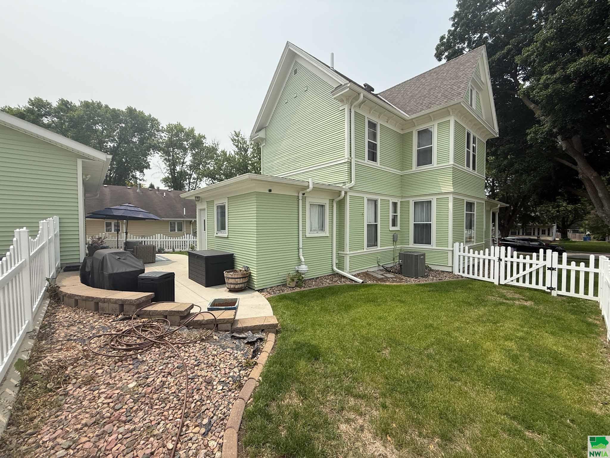 MLS #828974