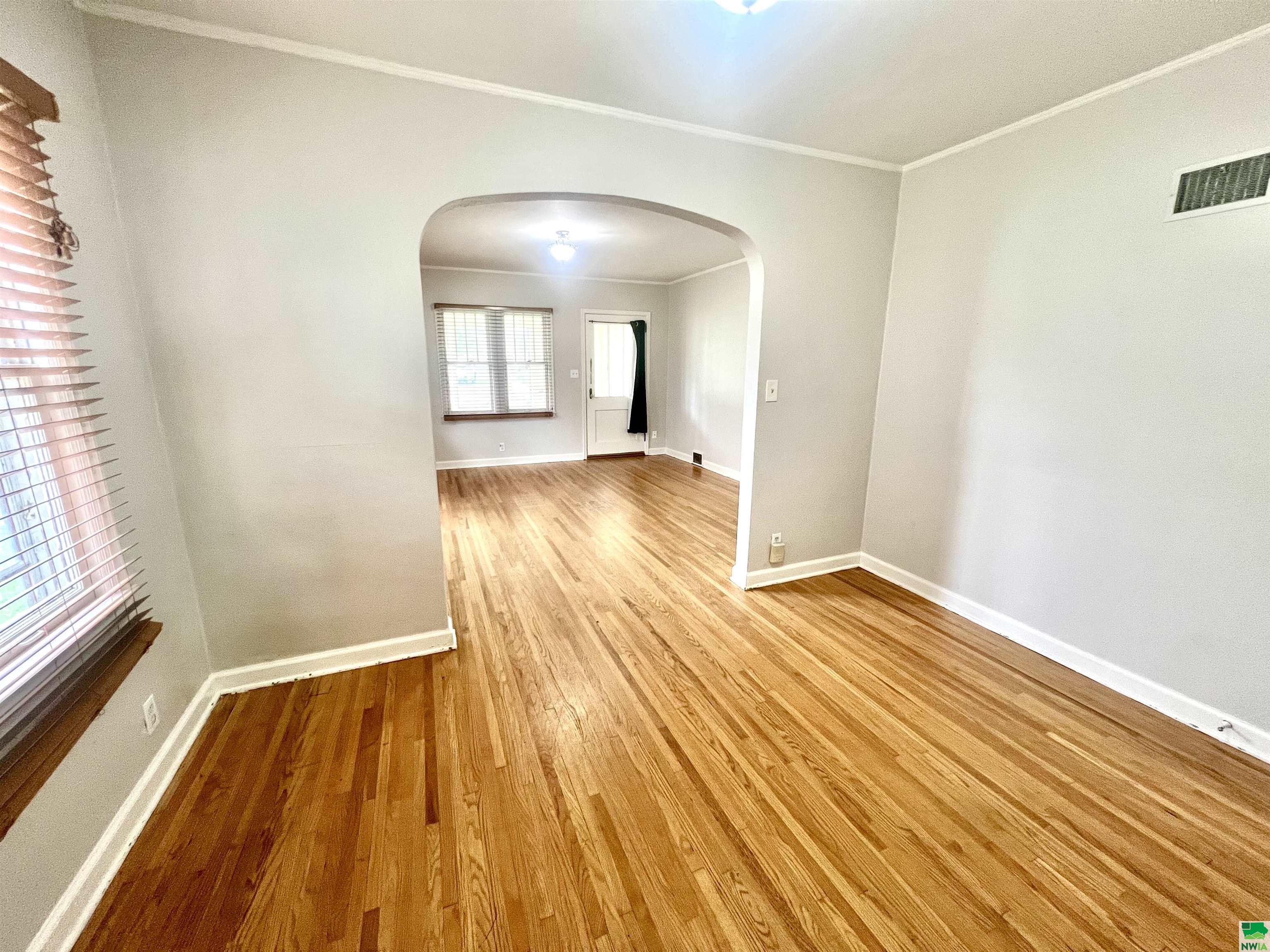 MLS #828980