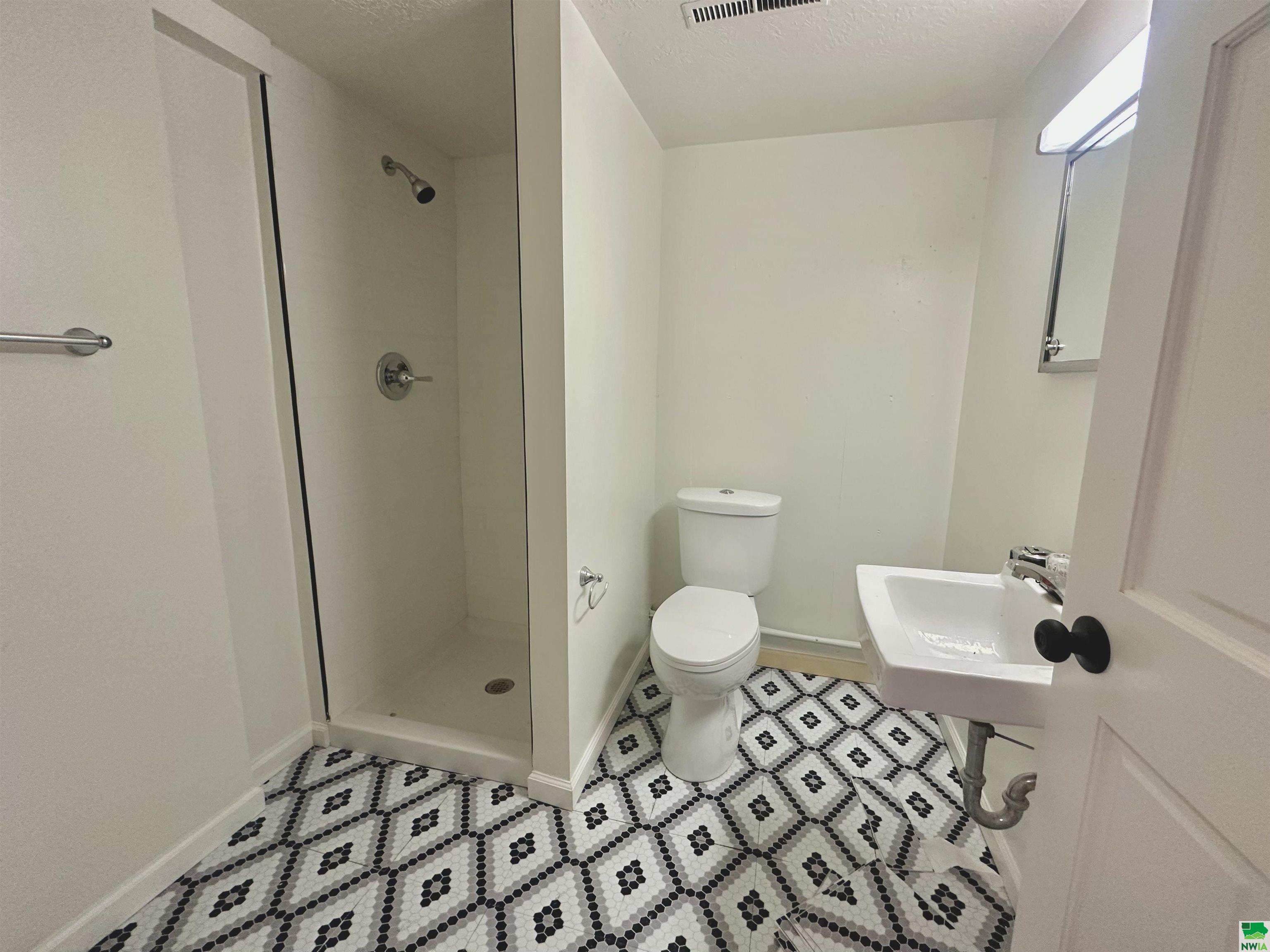 MLS #828987