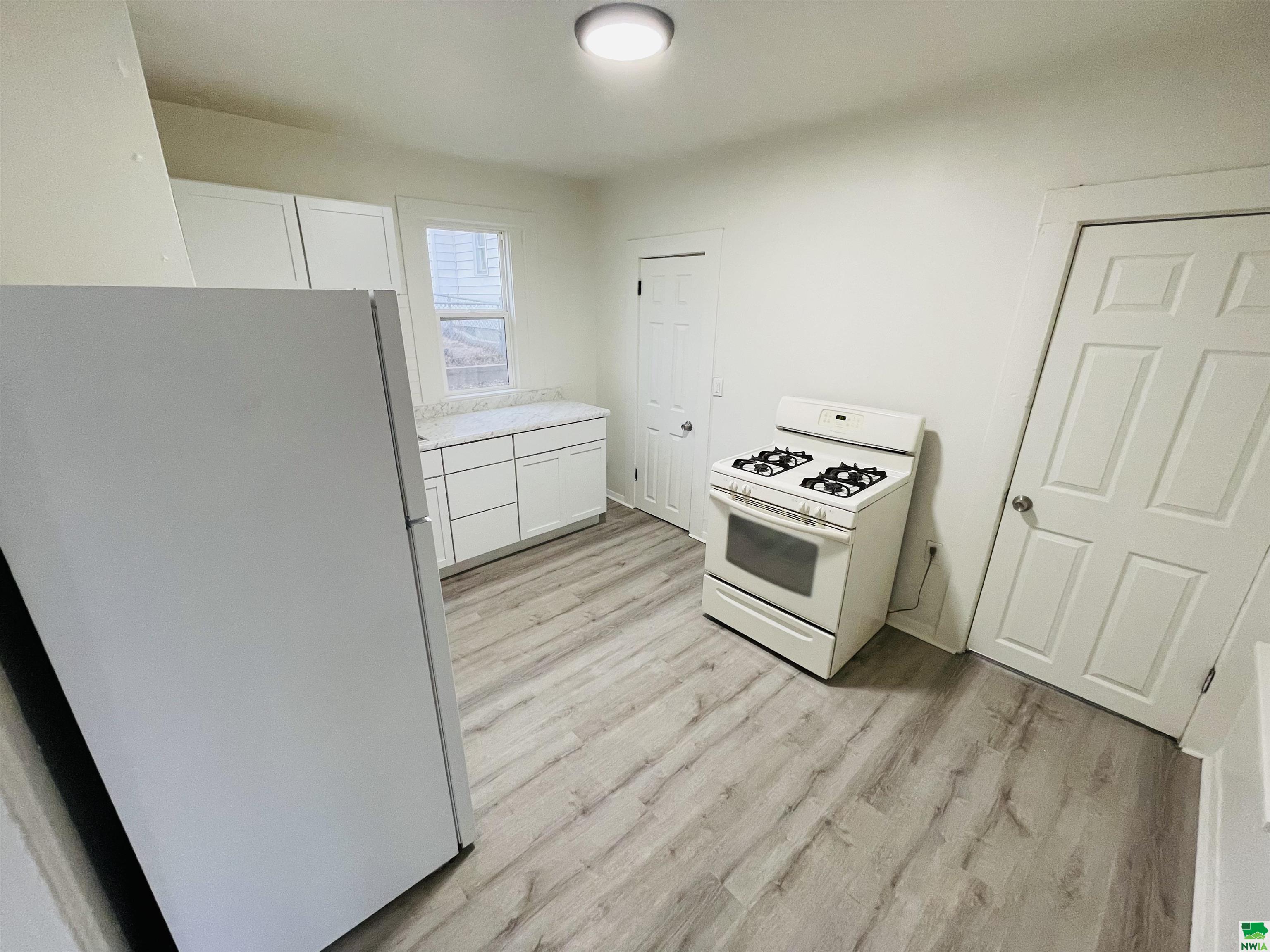 MLS #828995