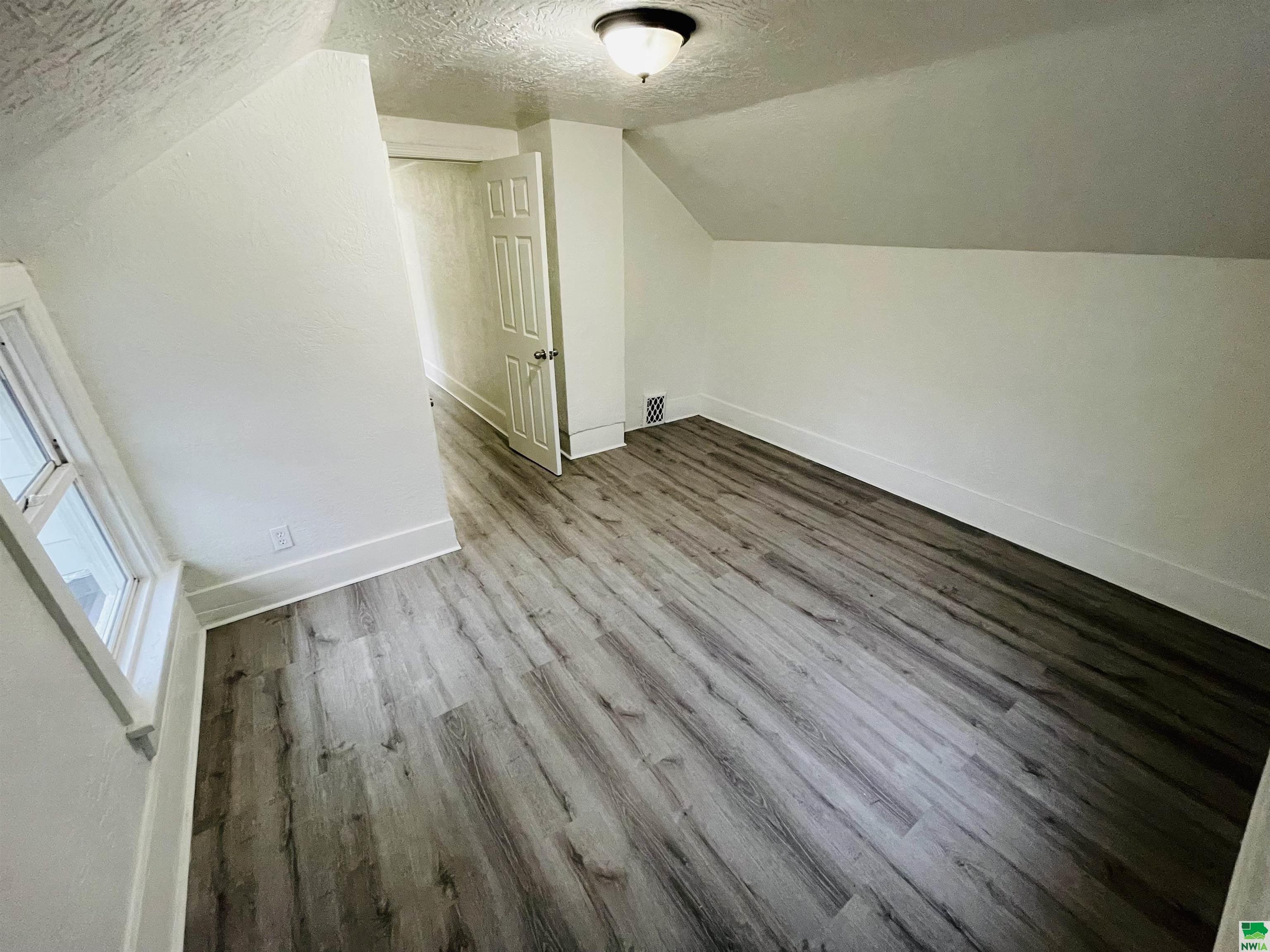 MLS #828995