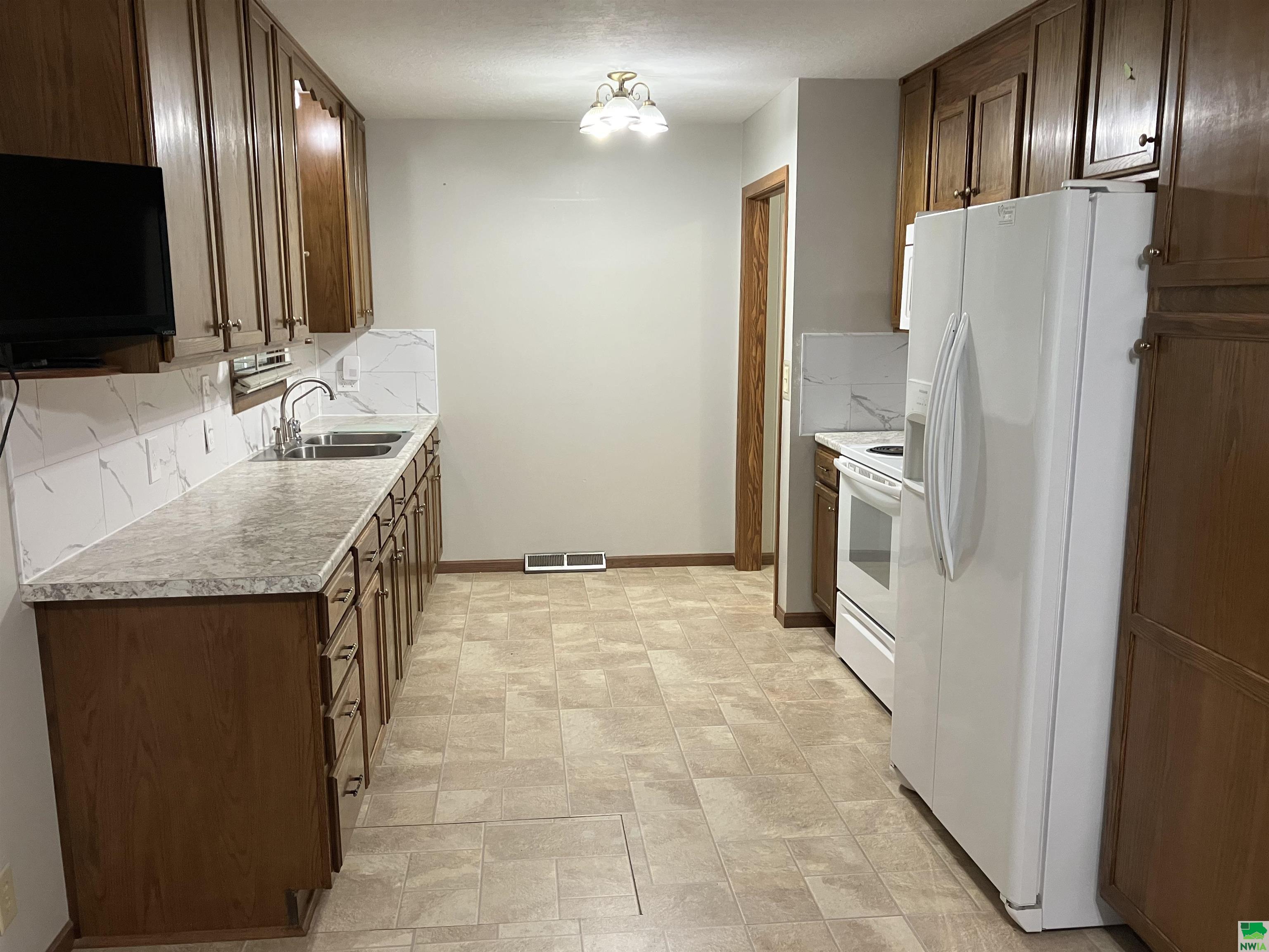 MLS #828996