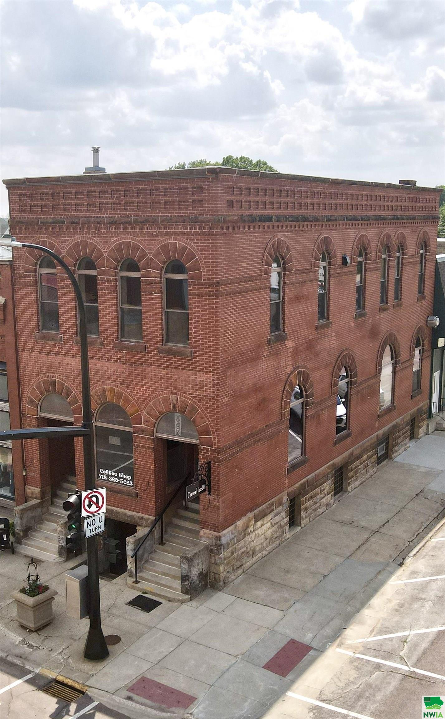 101 Main St. S, Holstein, IA 51025 