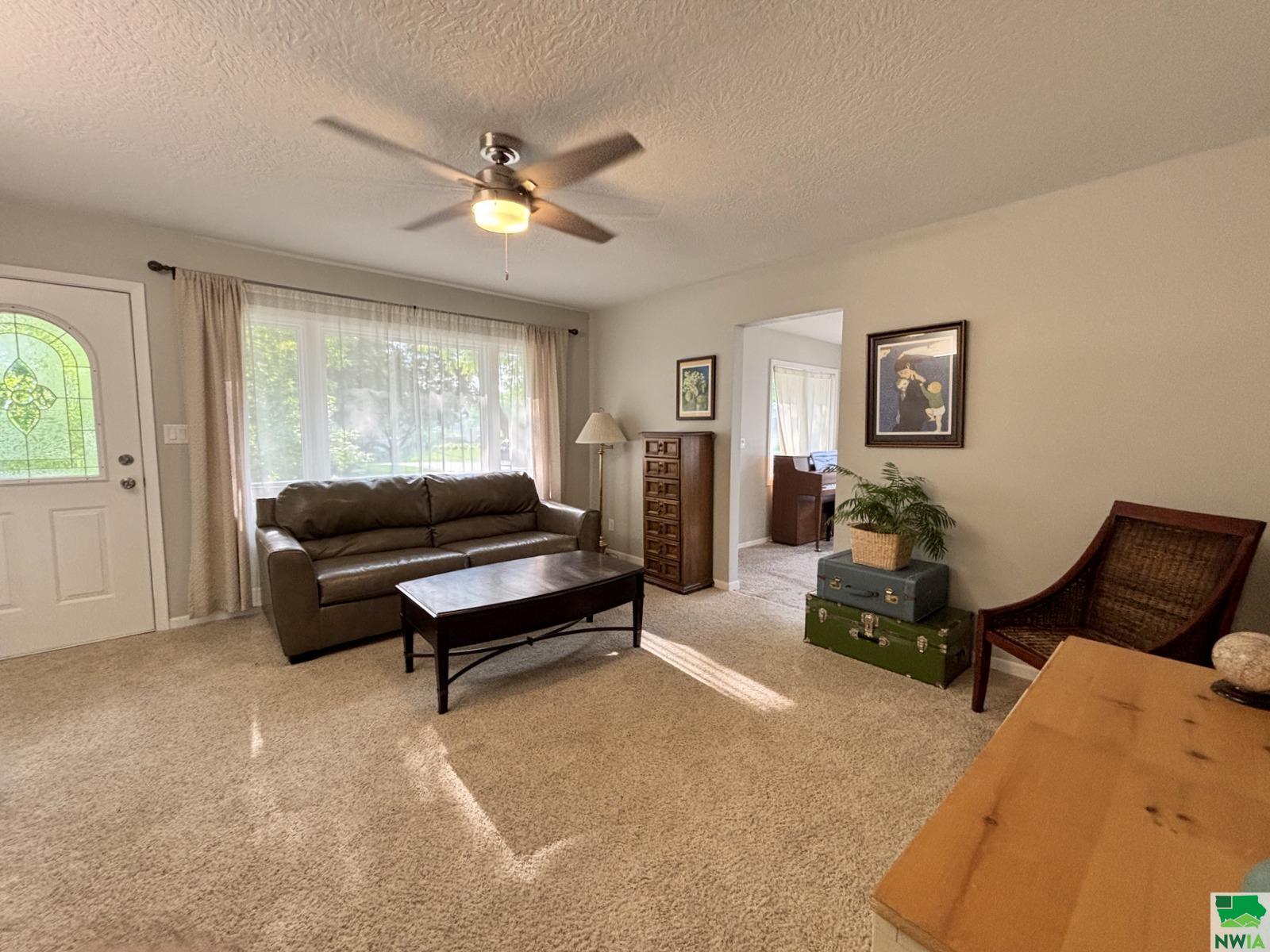 MLS #829000