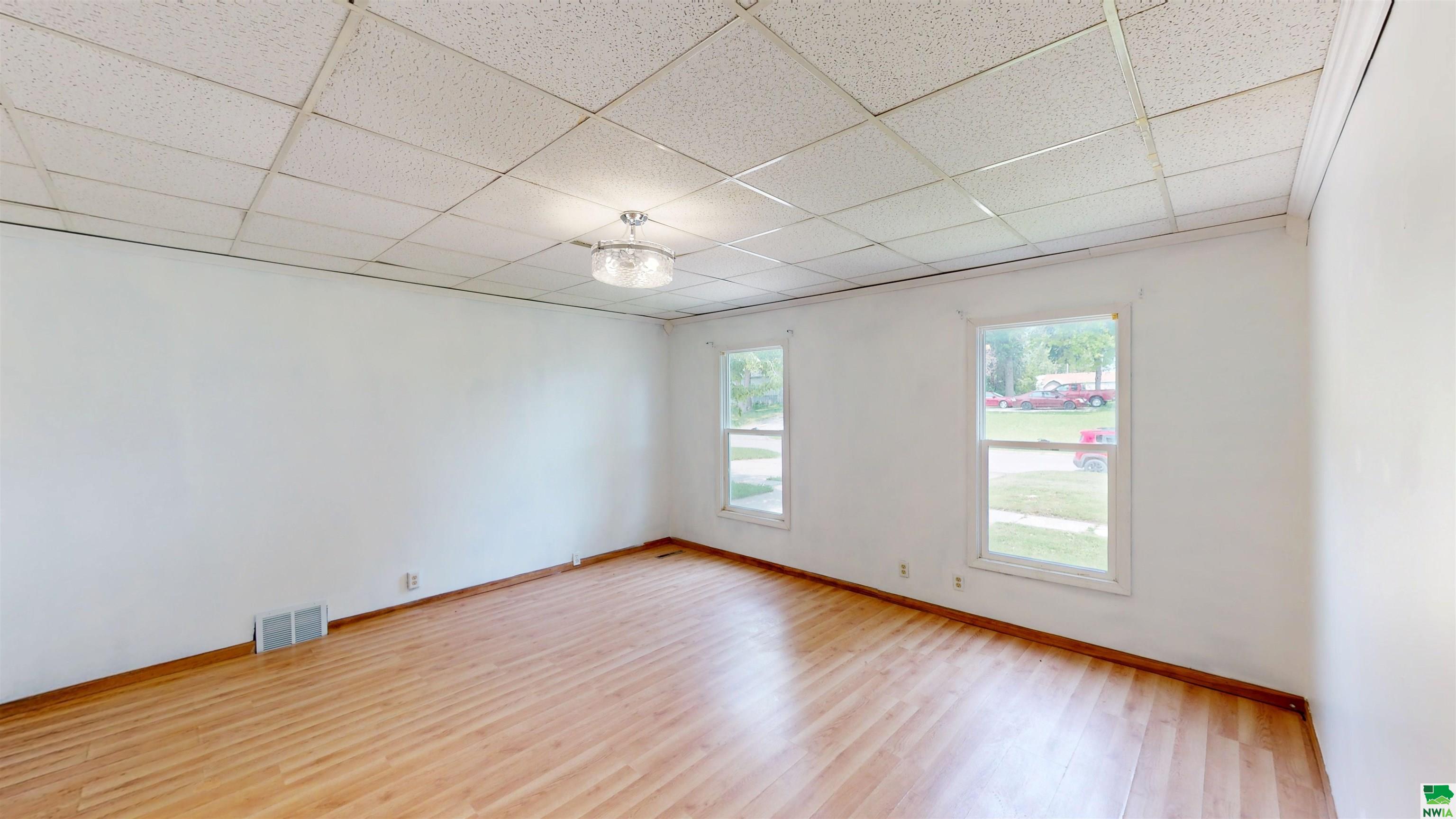 MLS #829001